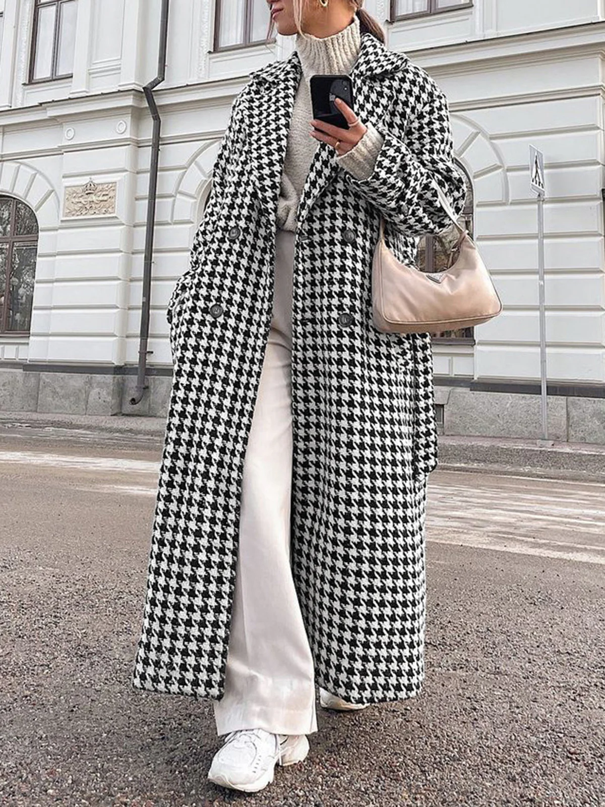 Oversized Houndstooth Tweed Trench Coat - Image 4