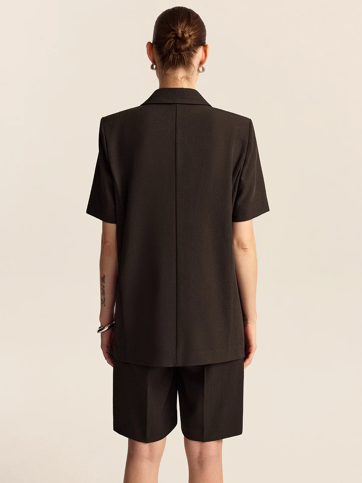 Oversized Short-Sleeved Blazer - Image 6