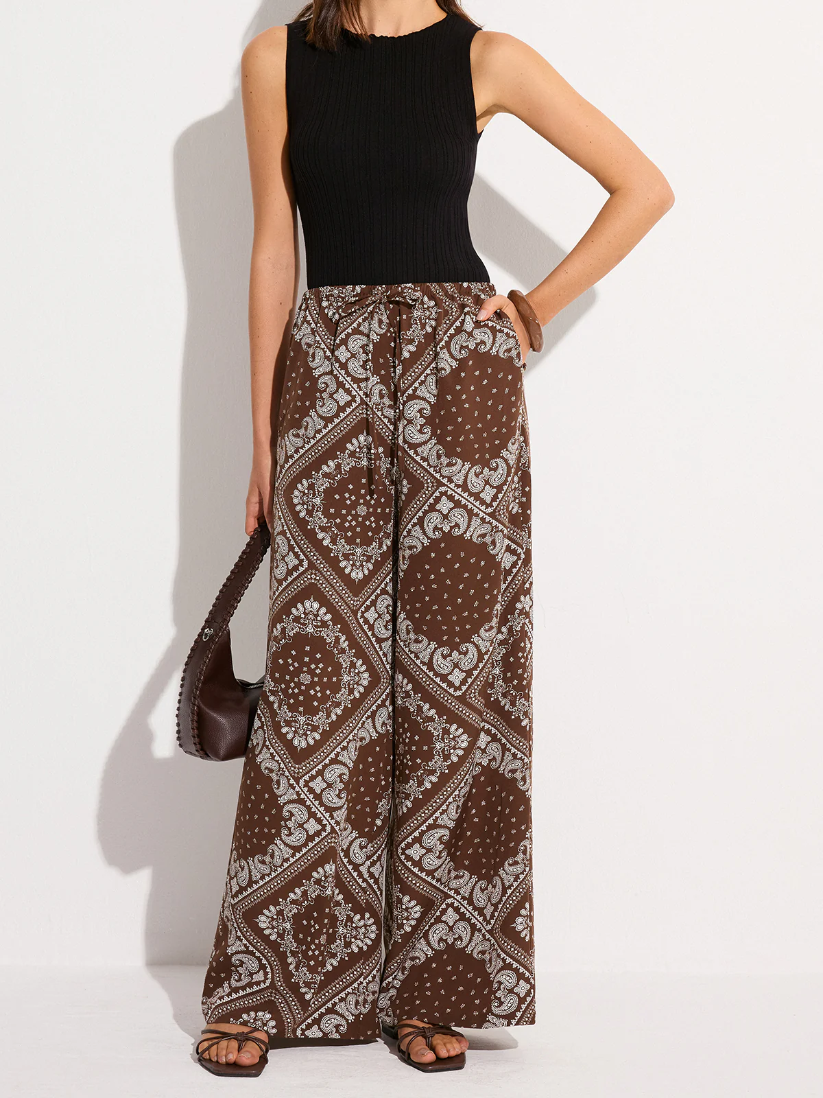Paisley Print Pocketed Wide-Leg Pants - Image 2
