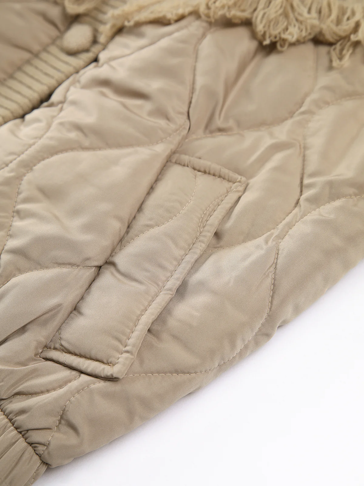 Patchwork Cable Knit Quilted Coat - Image 4