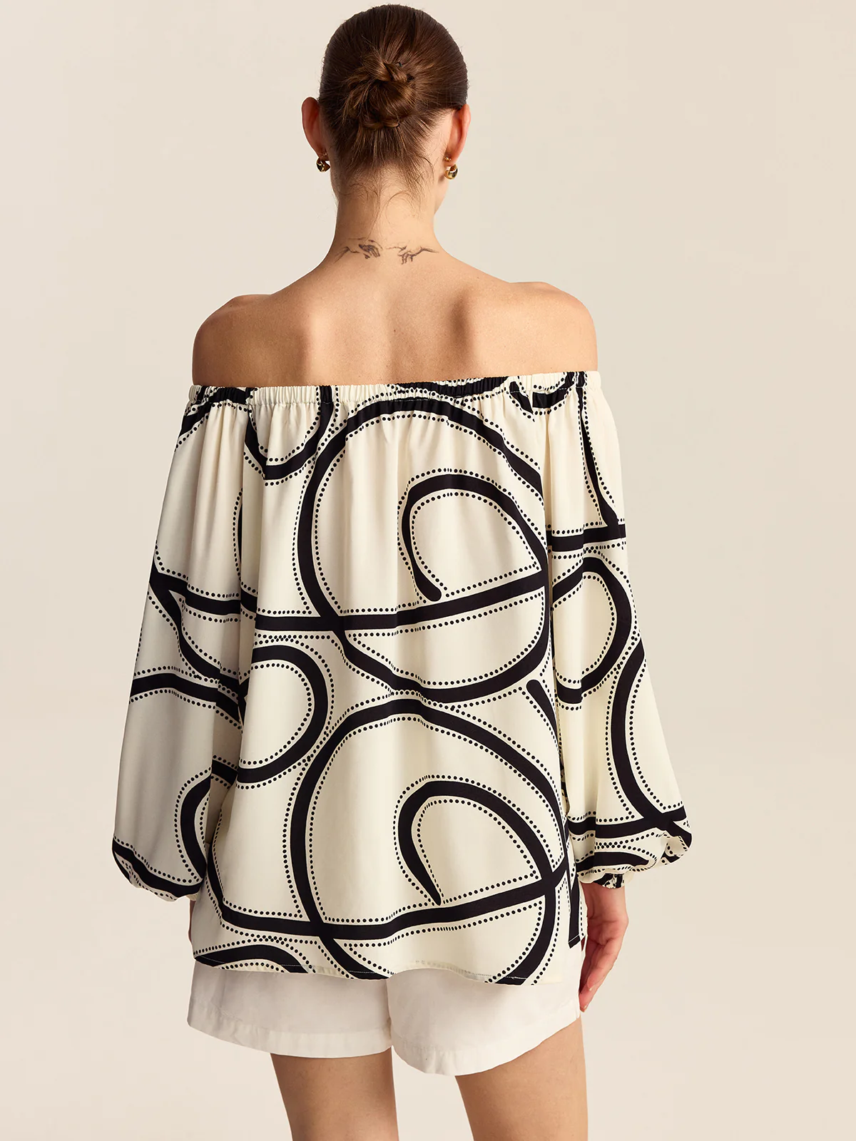 Patterned Off-Shoulder Blouse - Image 4