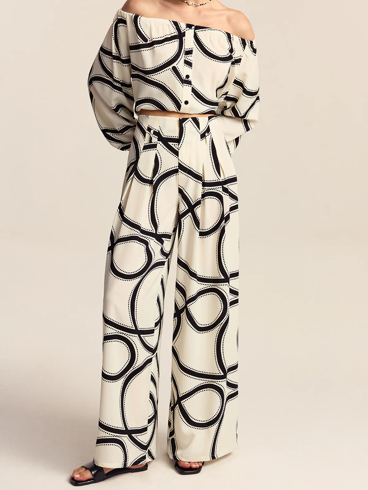 Semi-Sheer Patterned Wide-Leg Pants - Image 6
