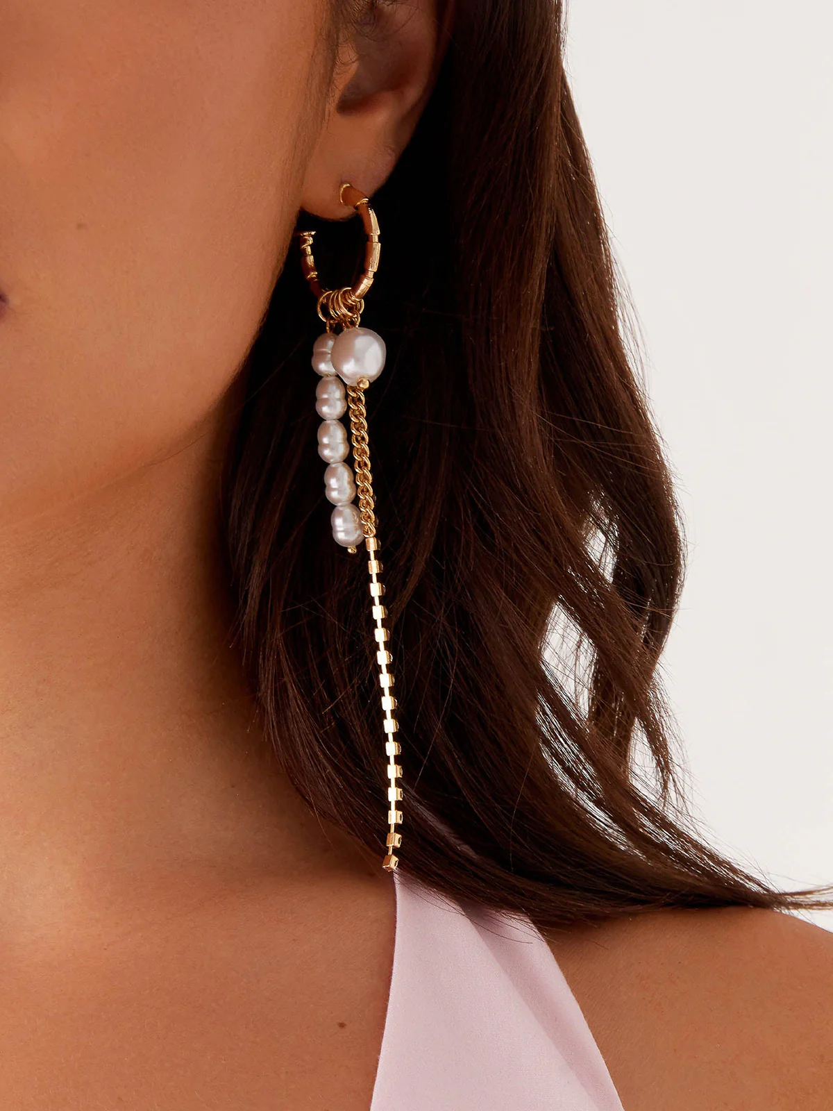 Pearl & Chain Drop Earrings - Image 3