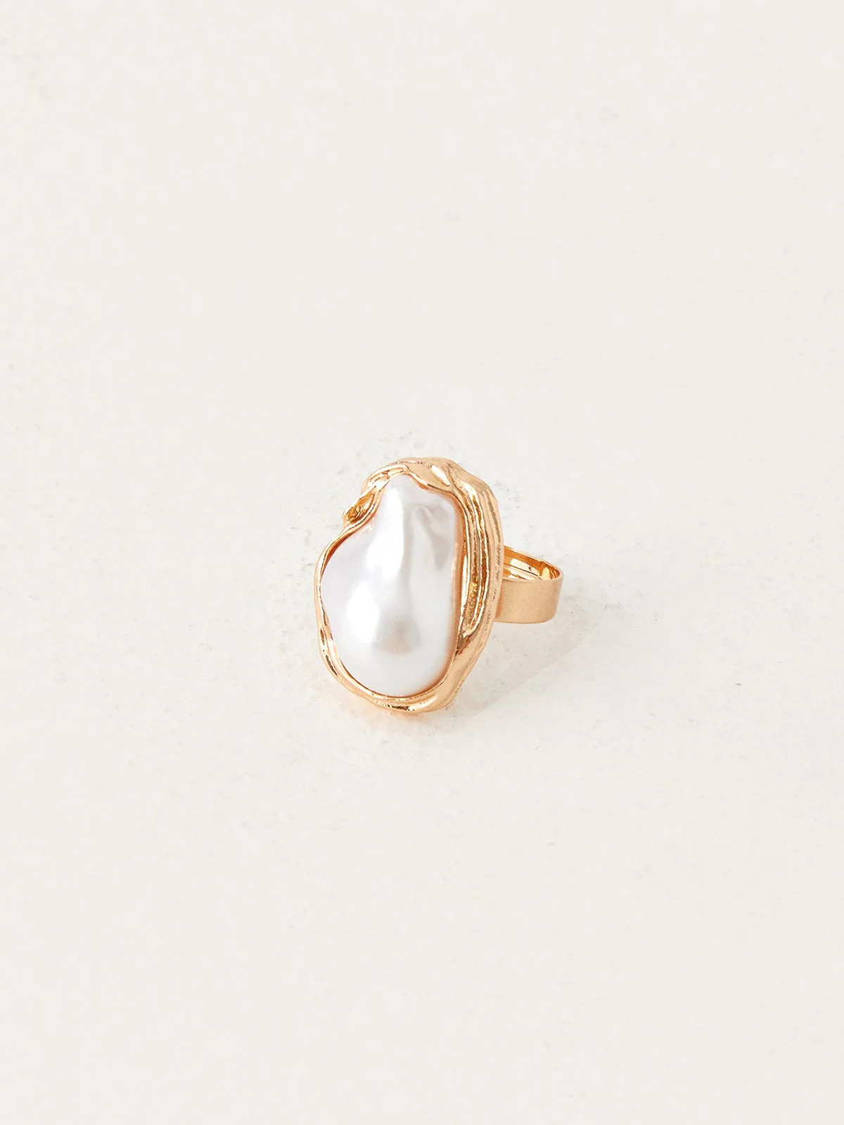 Pearl Shell Ring - Image 3