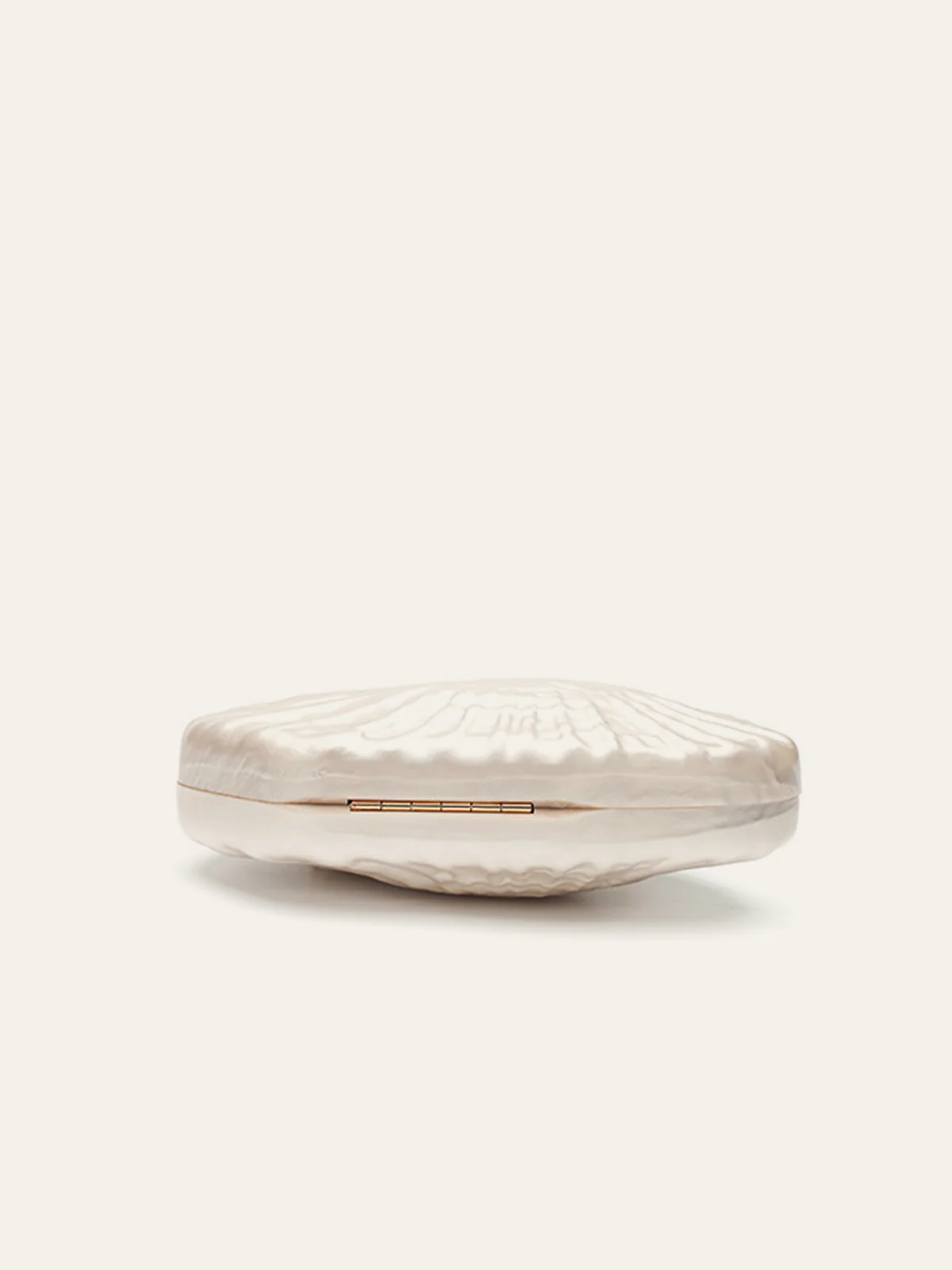 Pearl Texture Clutch With Gold Chain - Image 5