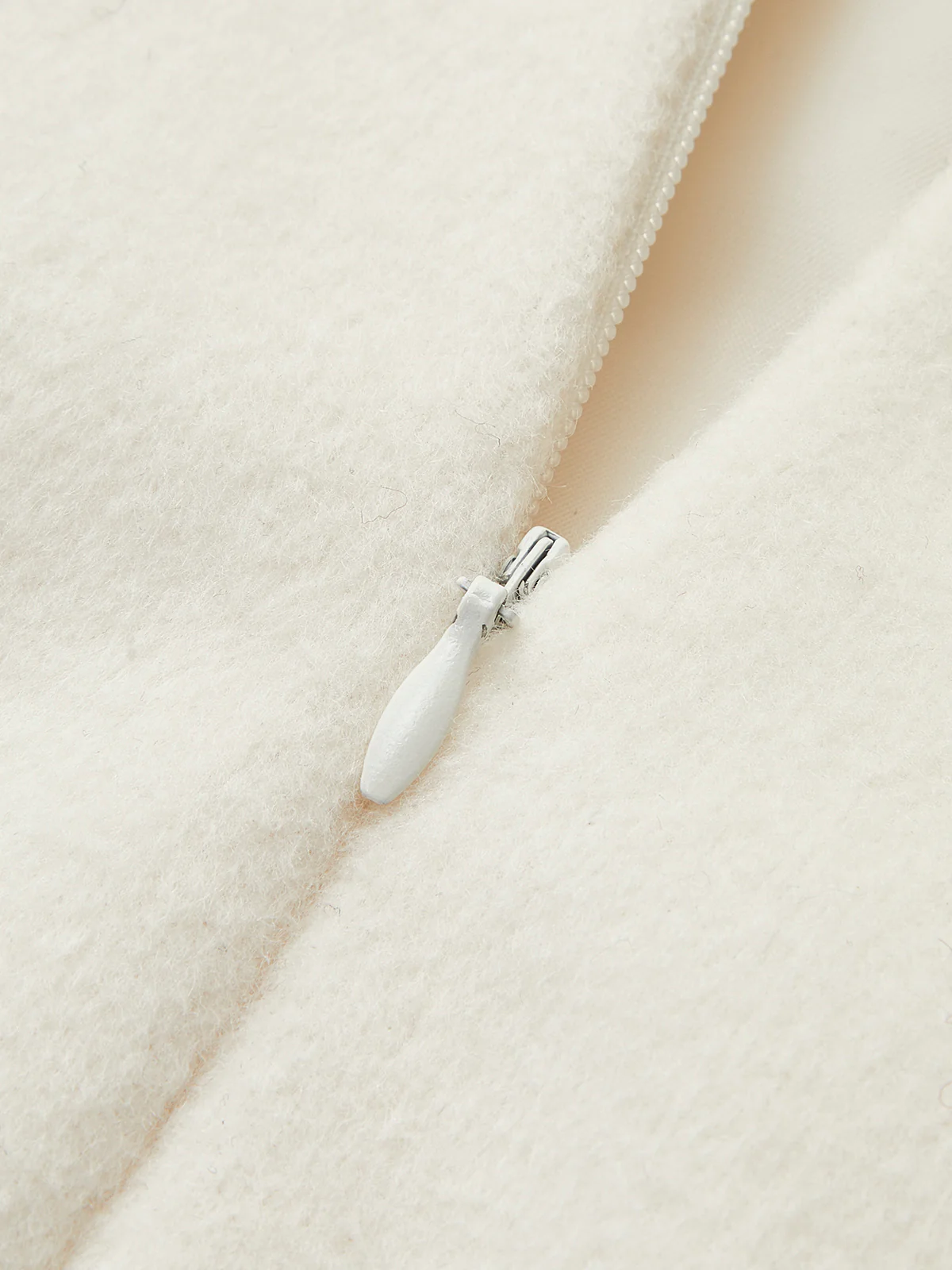 Pin-Detail Sleeveless Warm Dress - Image 9