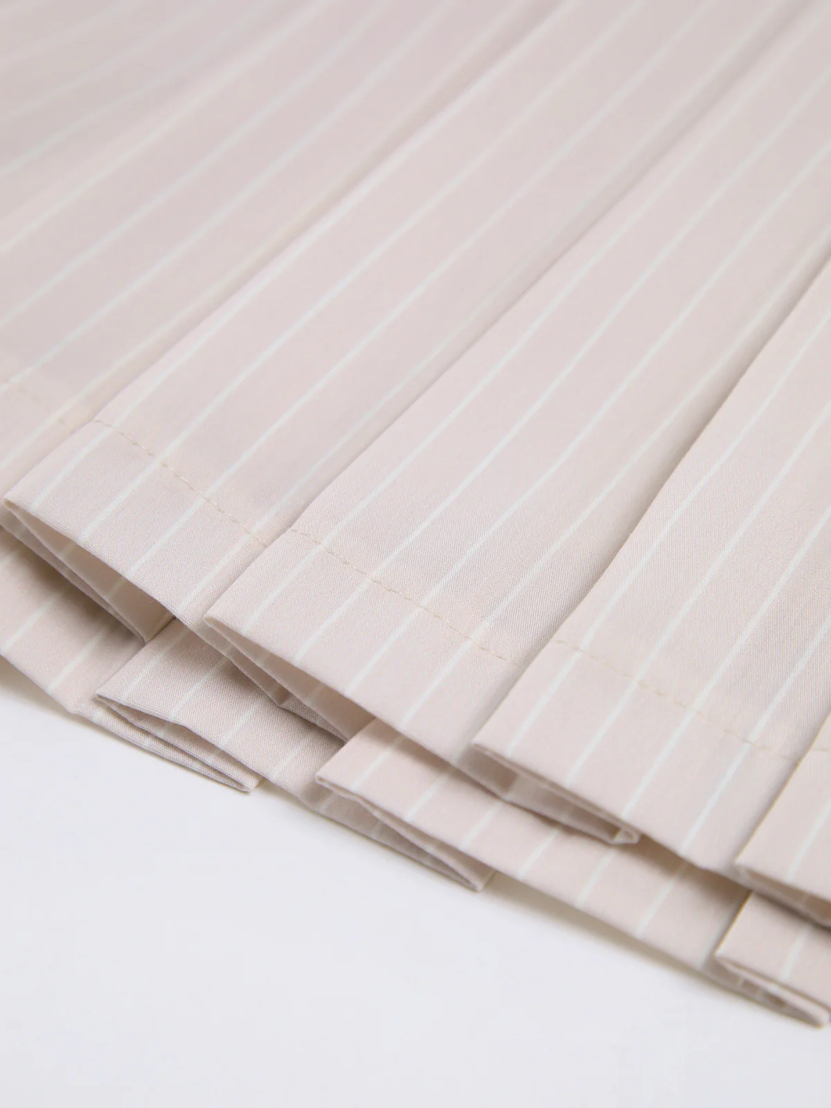 Pinstripe Pleat Tube Short Dress - Image 5