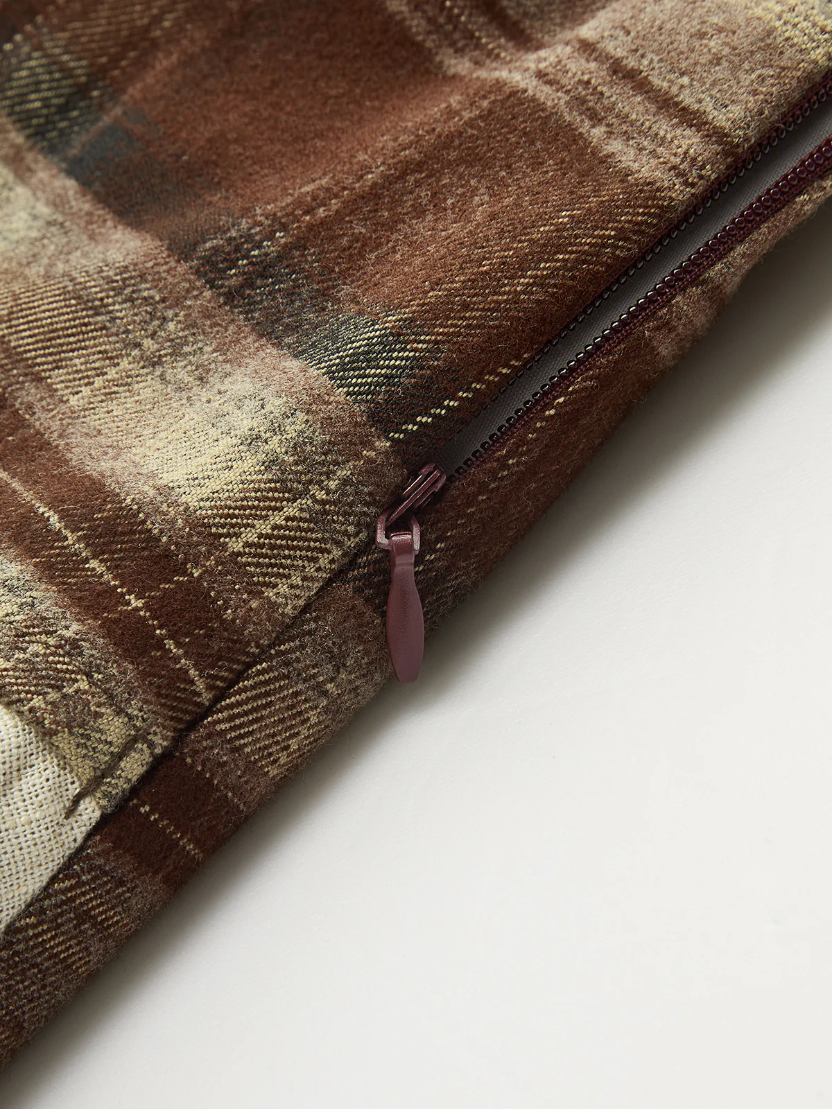 Plaid Asymmetric Pleated Mini Skirt - Image 4