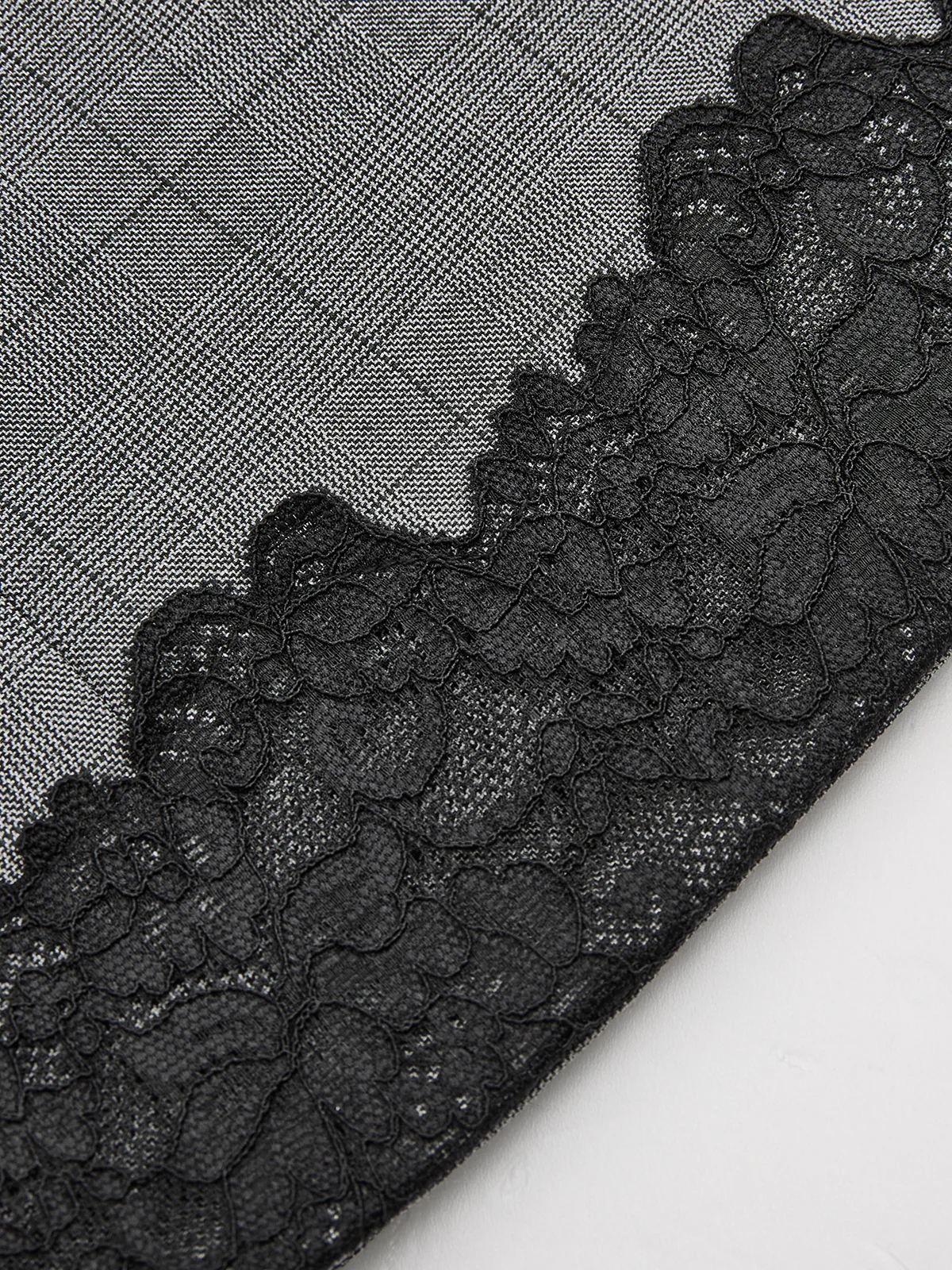 Plaid Lace Trim Strapless Top & Pants Set - Image 9