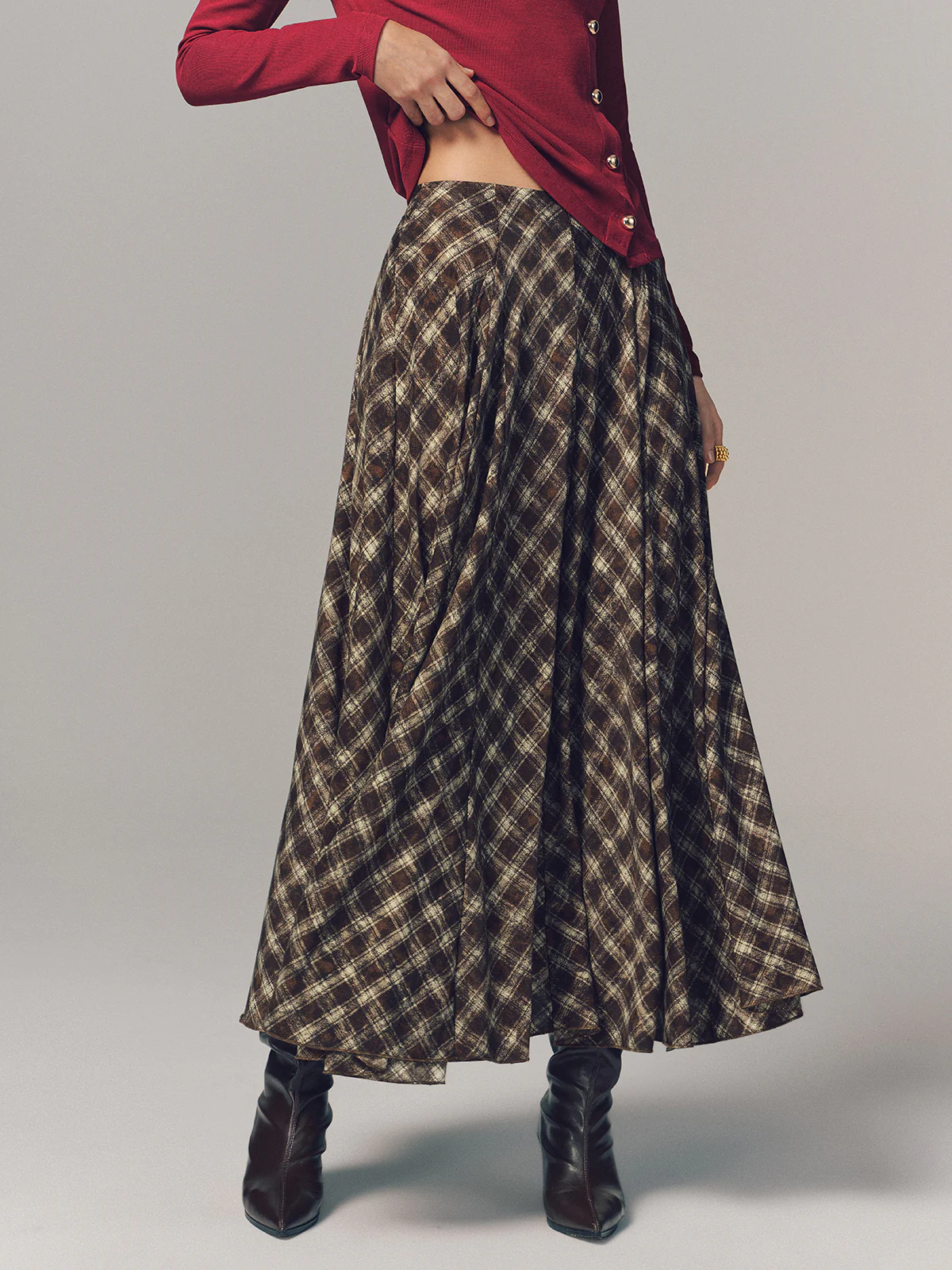Plaid Pleated Maxi Skirt - Image 3