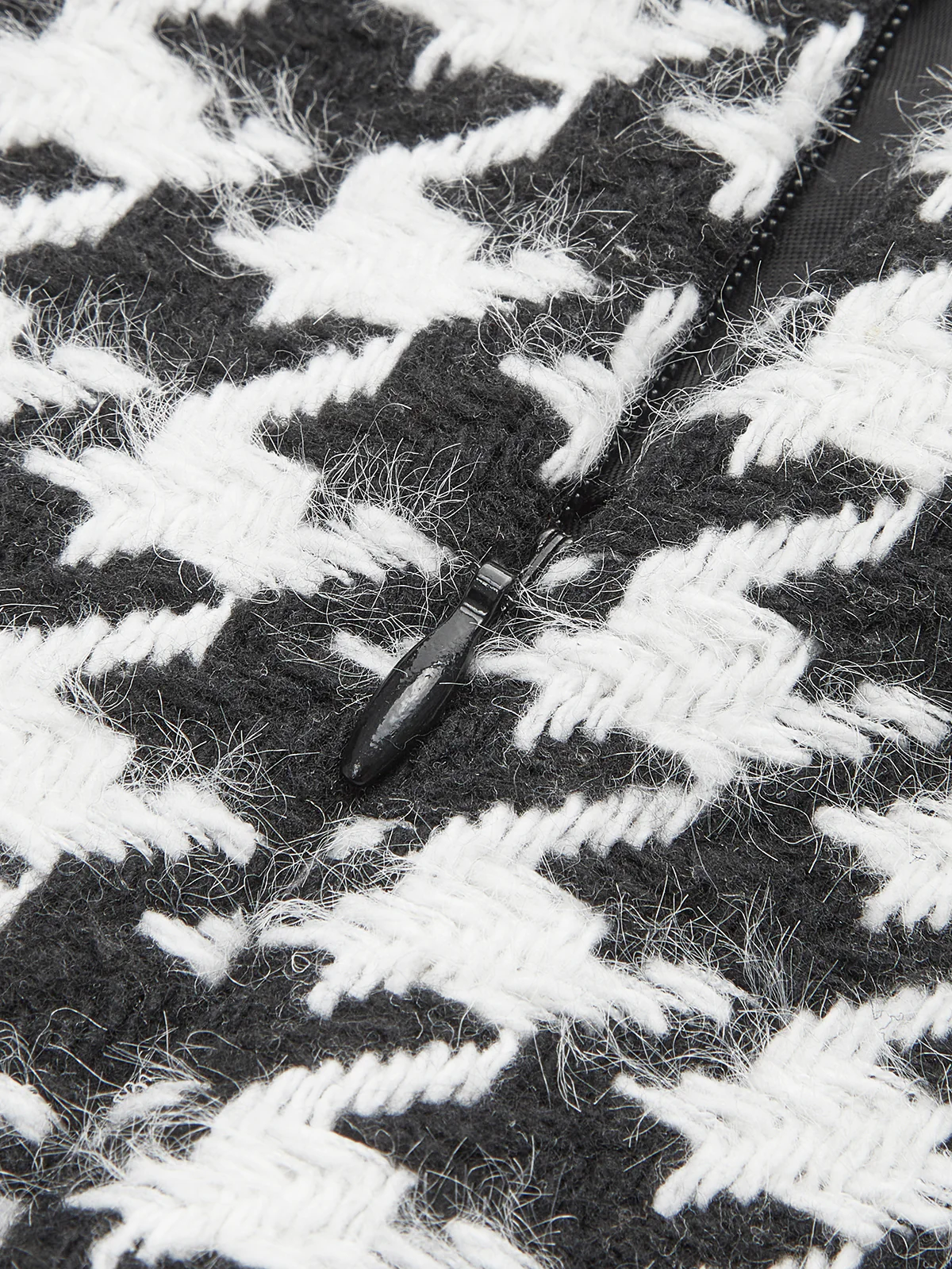 Plaid Tweed Mini Skirt - Image 10