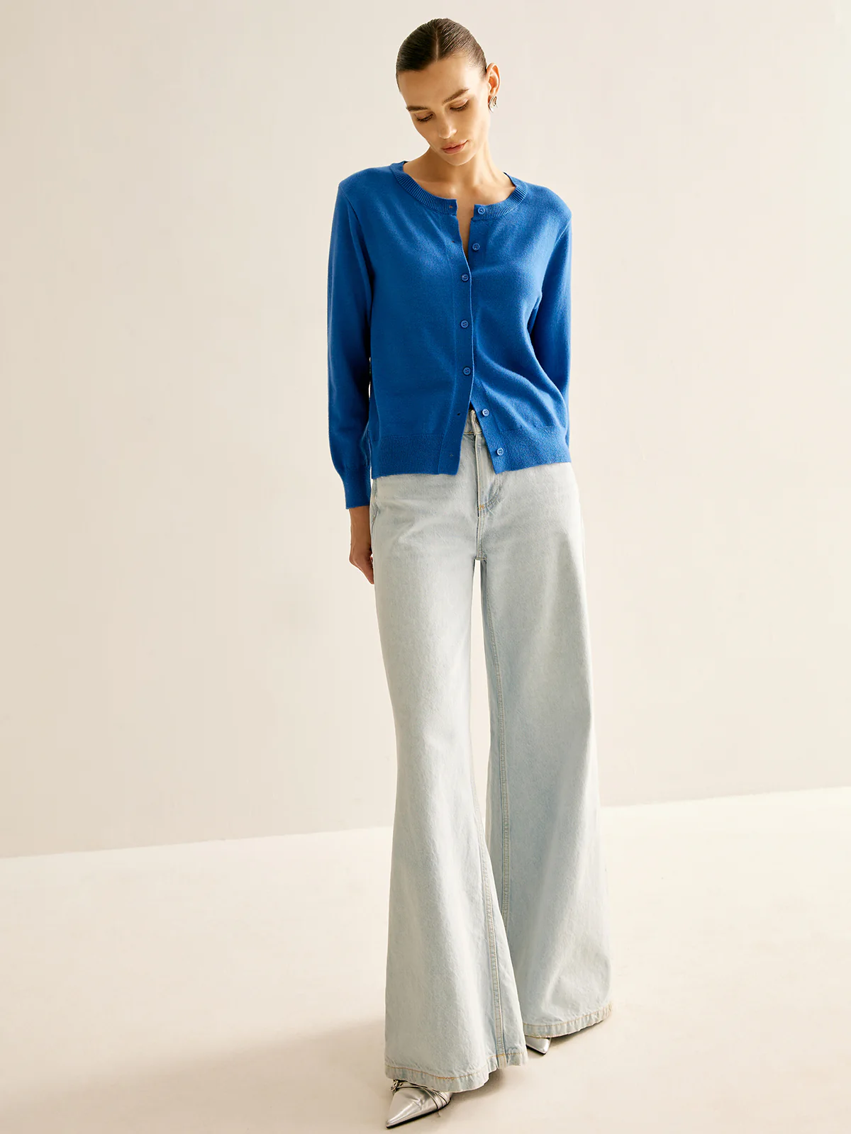 Plain Soft Button Cardigan - Image 2
