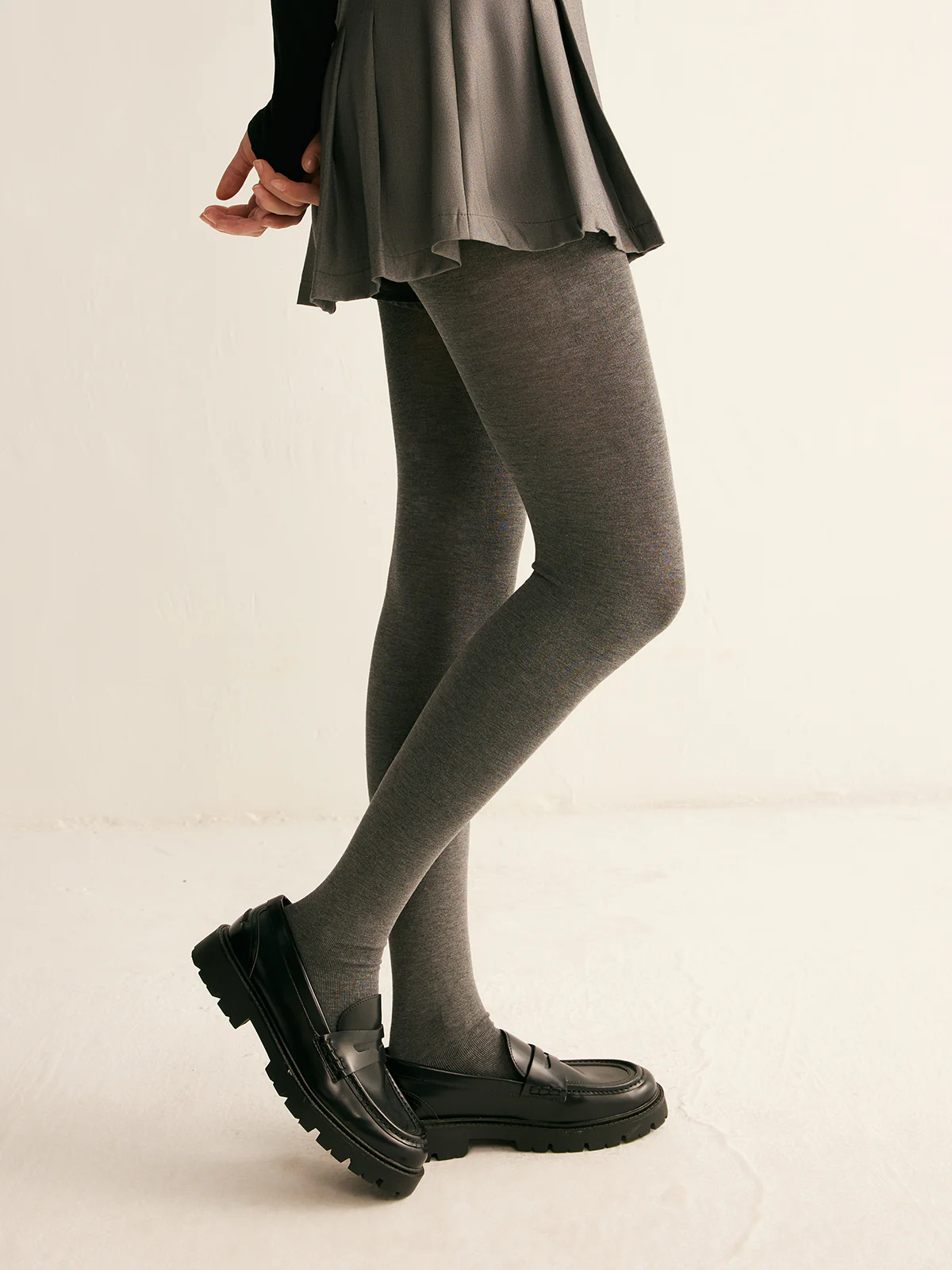 Plain Soft Touch Leggings - Image 2