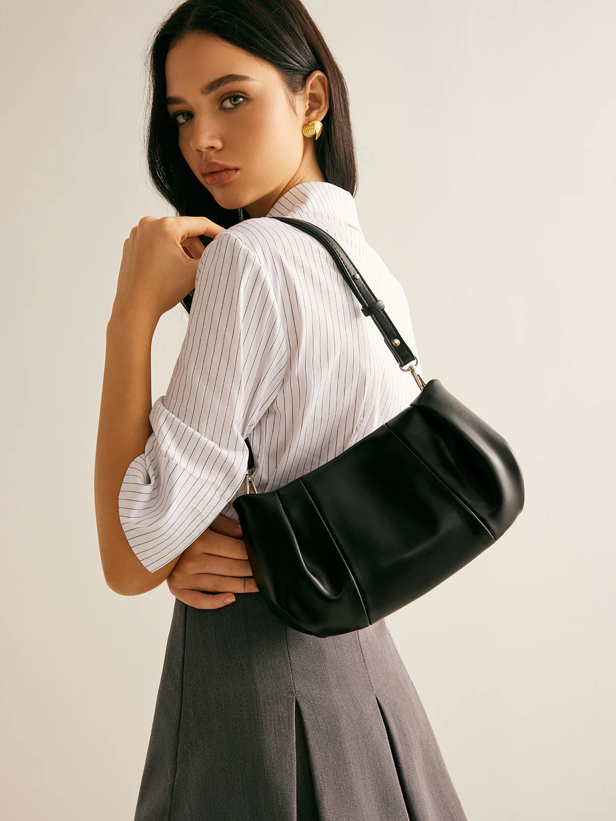 Pleated Cloud Shoulder Bag - Image 4