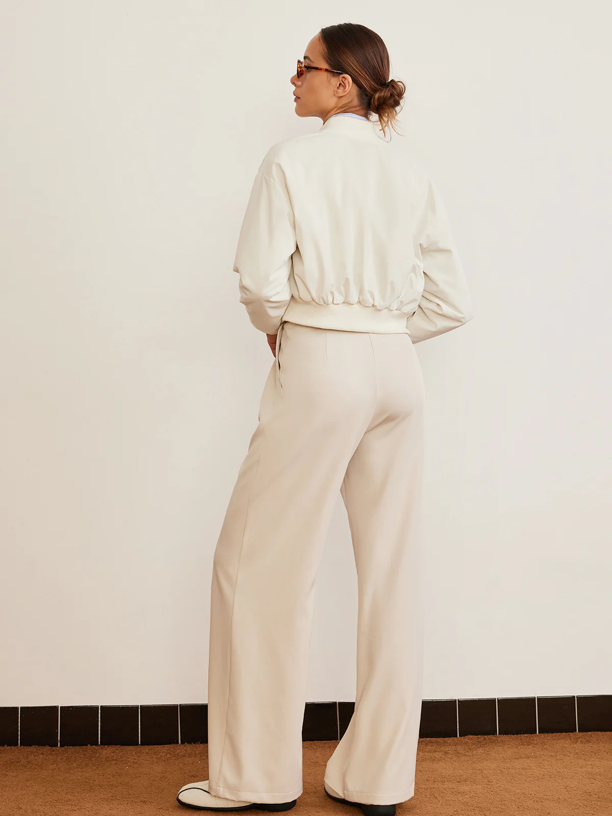 Pleated High-Waist Belted Pants - Image 6