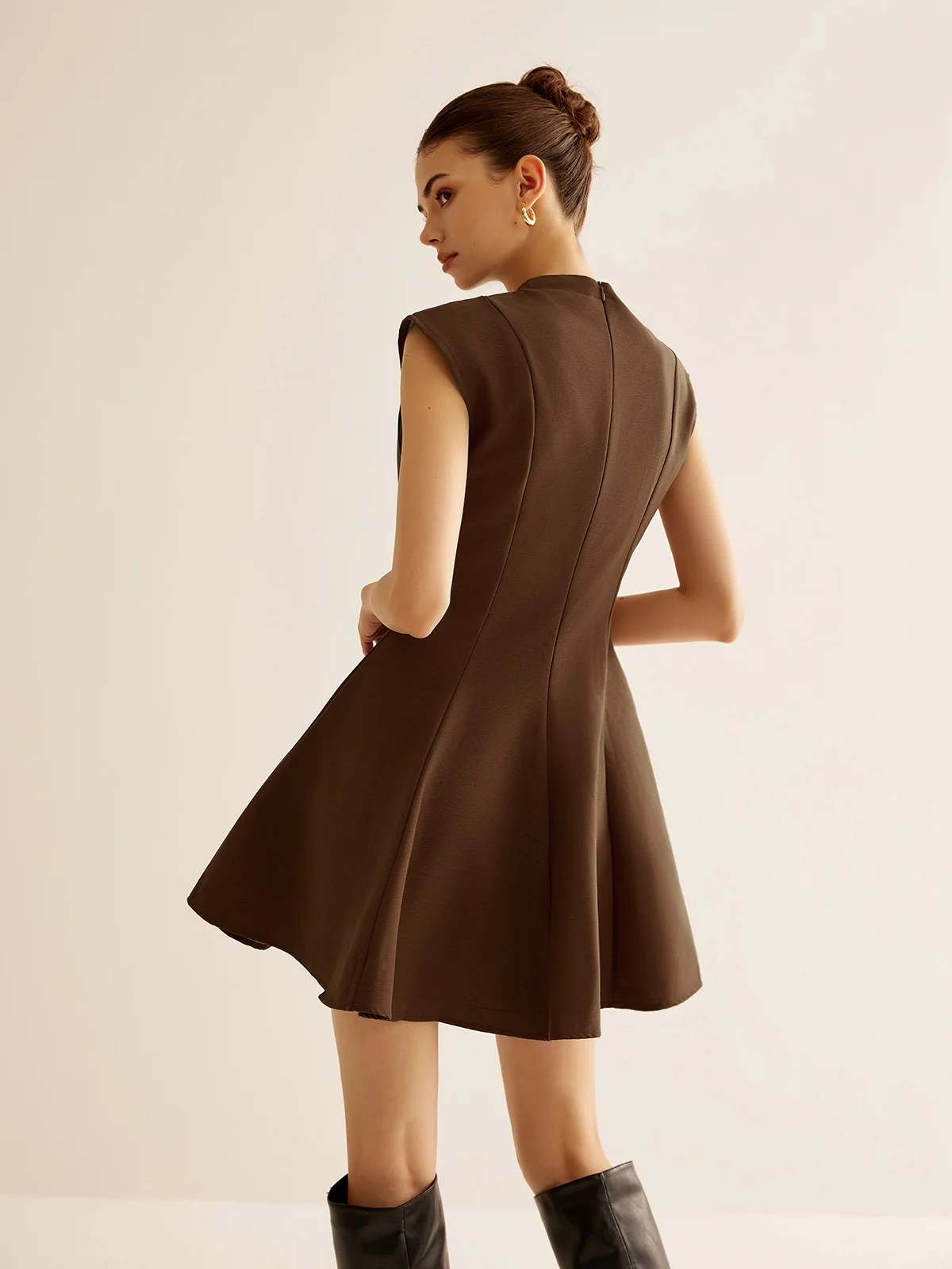 Pleated Piping Zipper Tank Dress - Image 6