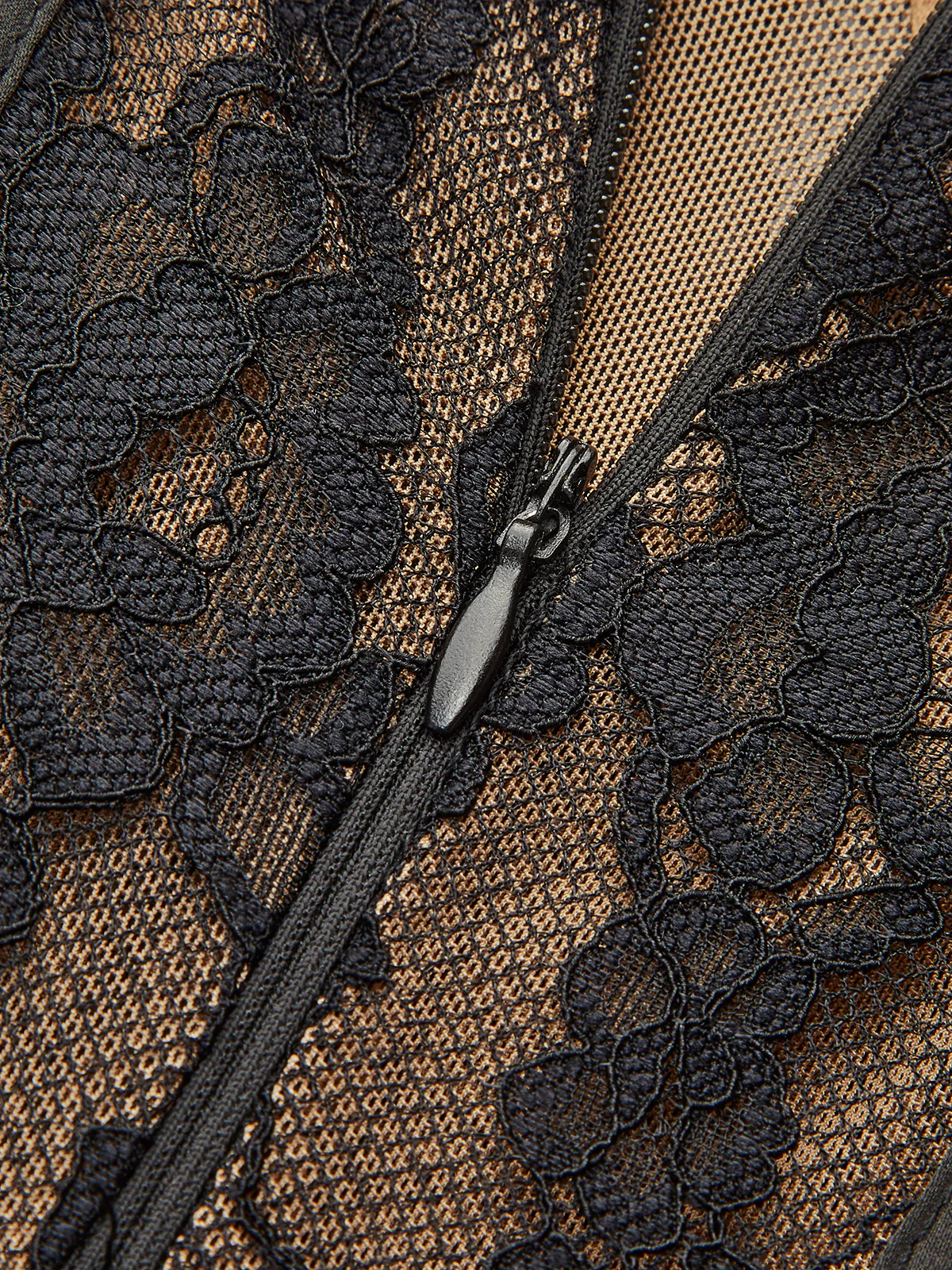 Pleated Satin-Hem Lace Cami Dress - Image 3