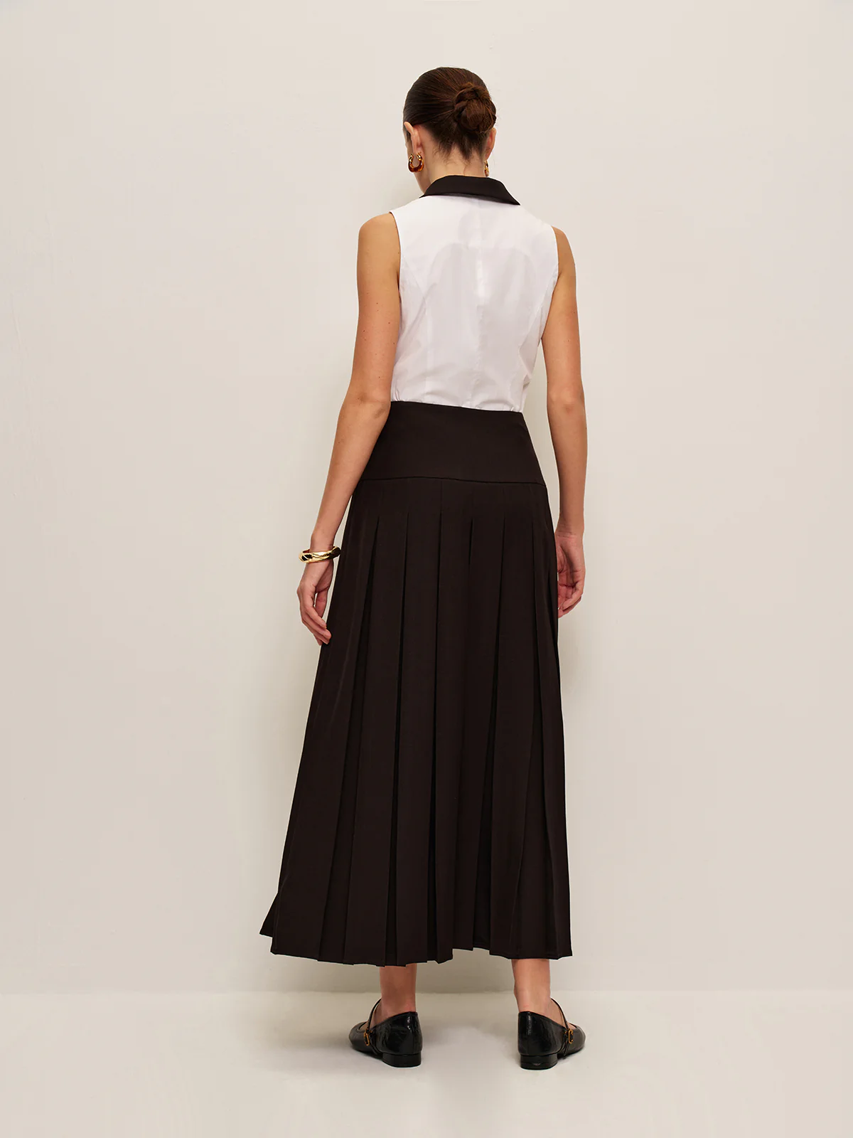 Pleated Split Skirt - Image 4