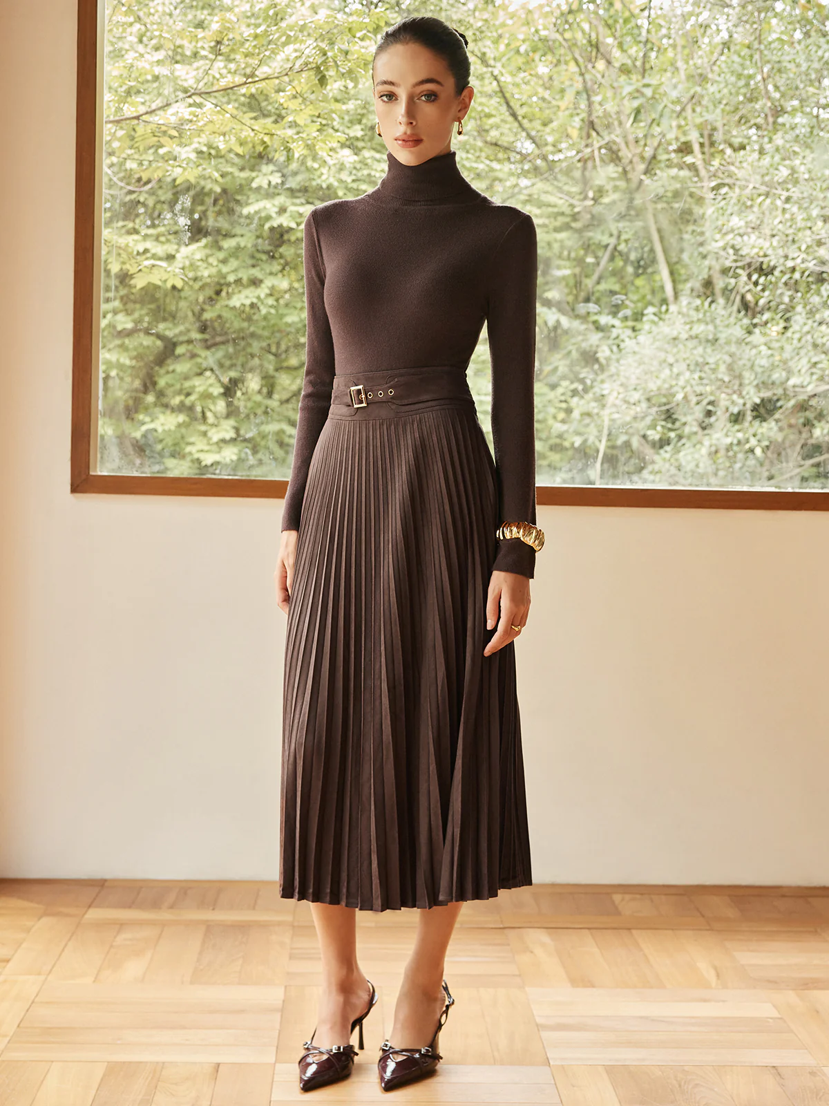 Pleated Suede Effect Skirt - Image 5