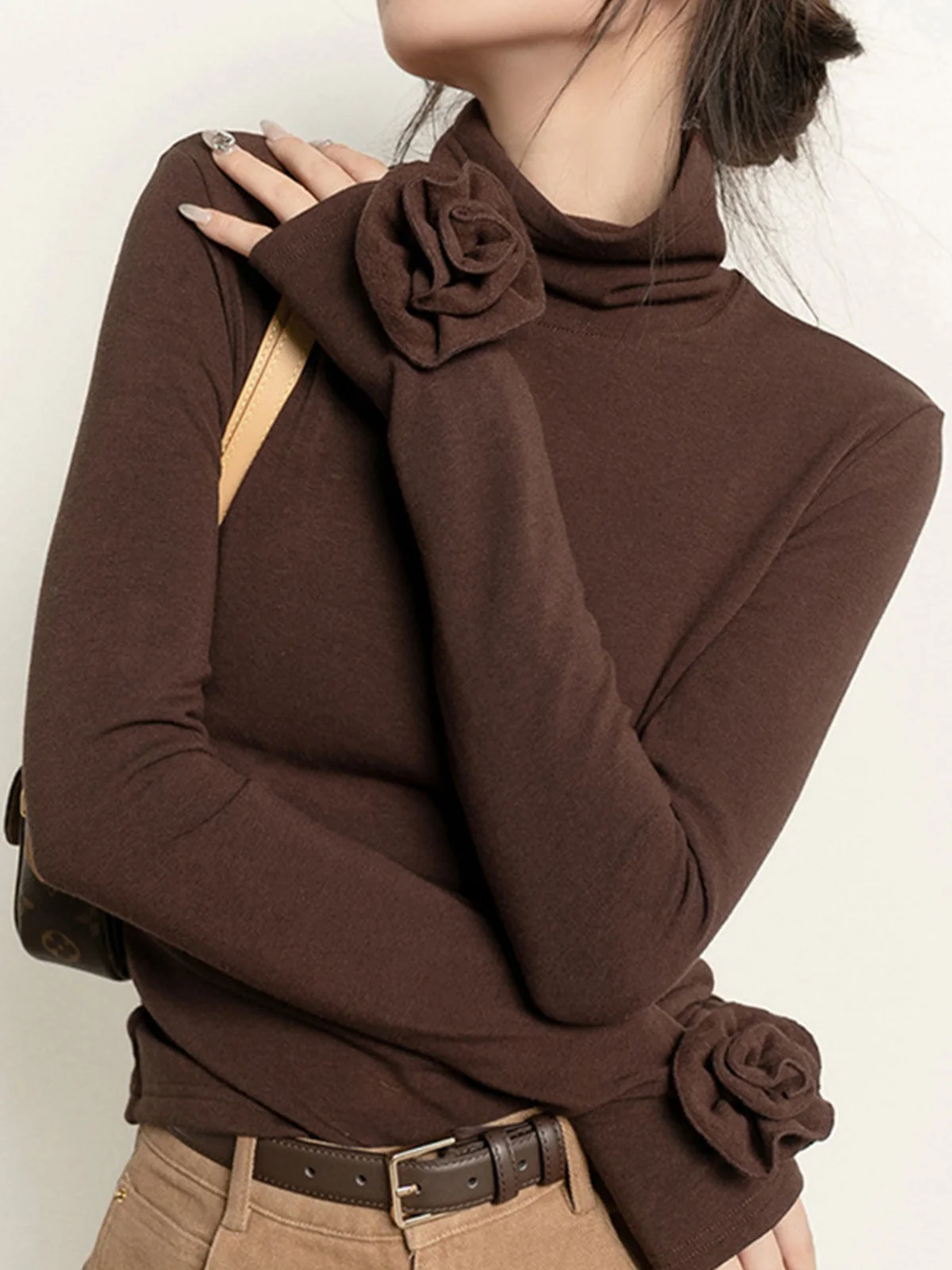 Pleated Turtleneck 3D Flower Slim T-Shirt - Image 2