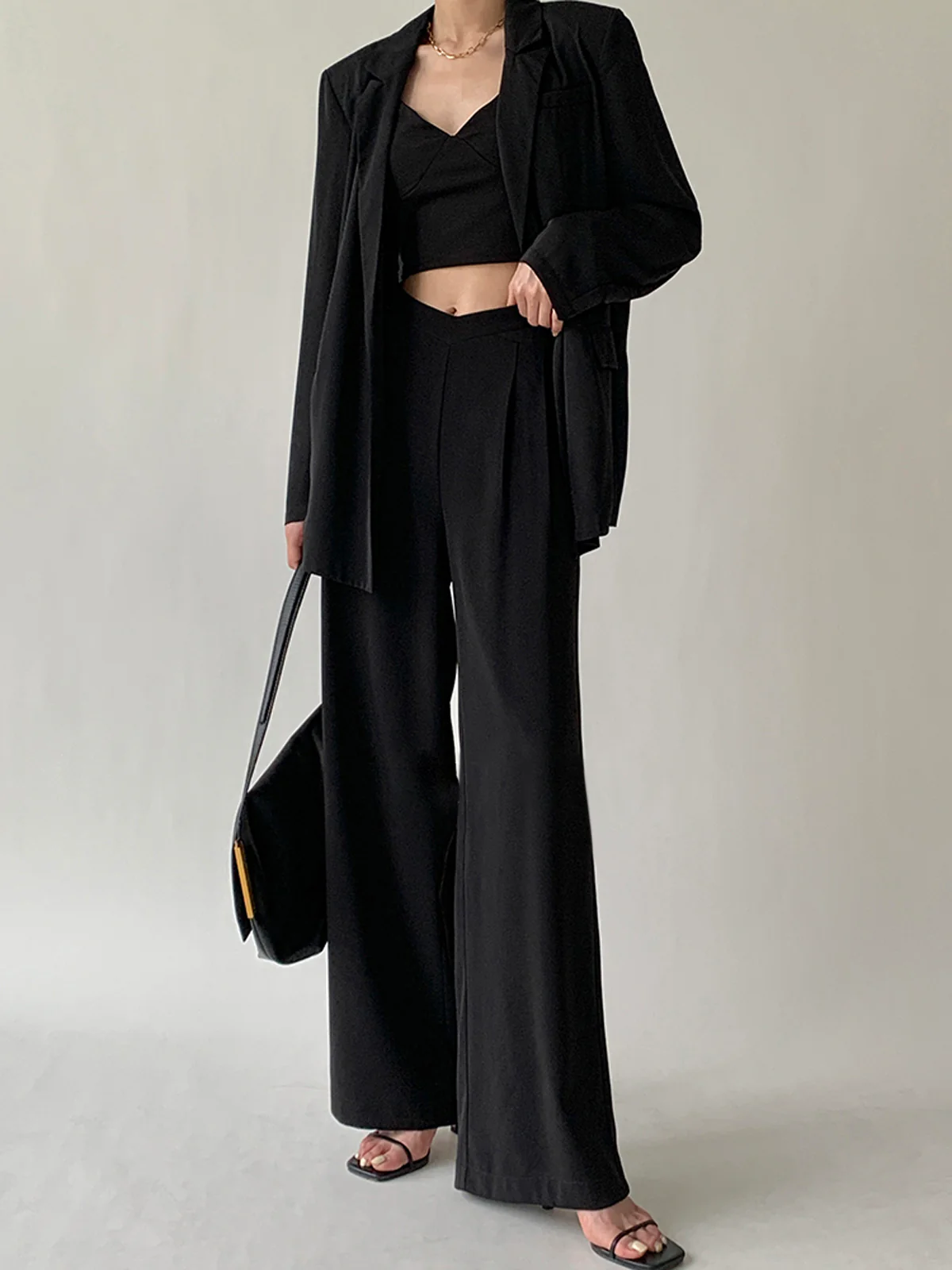 Pleated V Waist Flowy Wide Leg Pants - Image 3