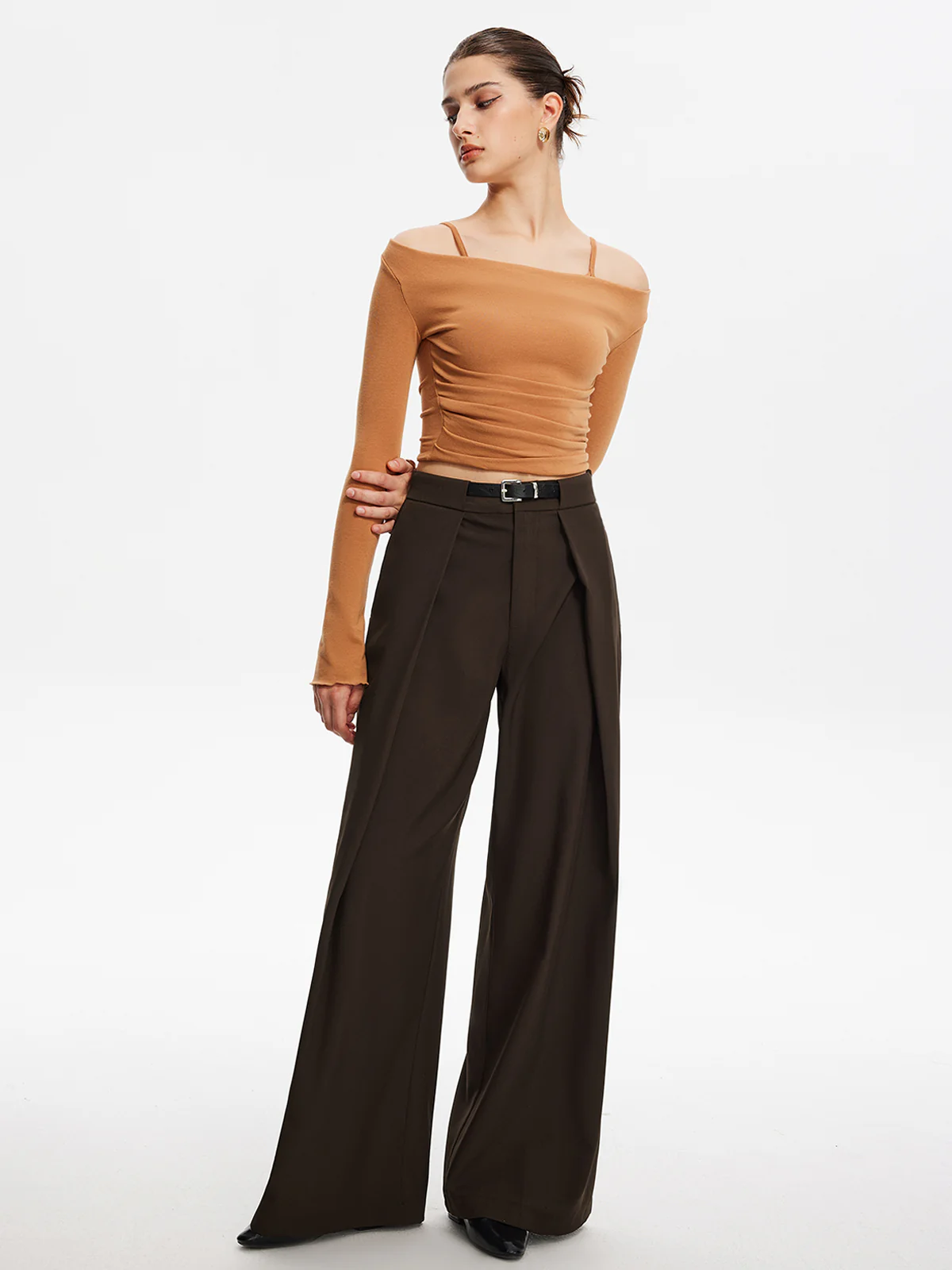 Pleated Wide-Leg Pants With Belt - Image 2