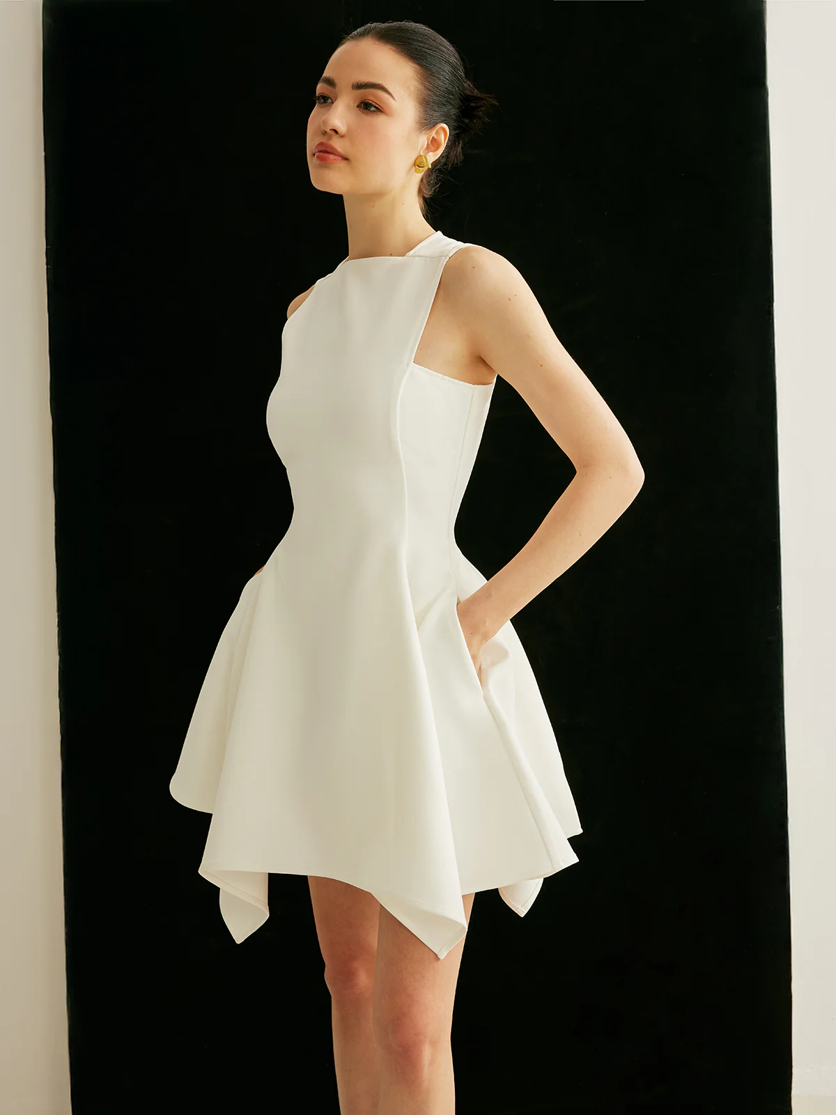 Pocket Detail Asymmetrical Dress - Image 5