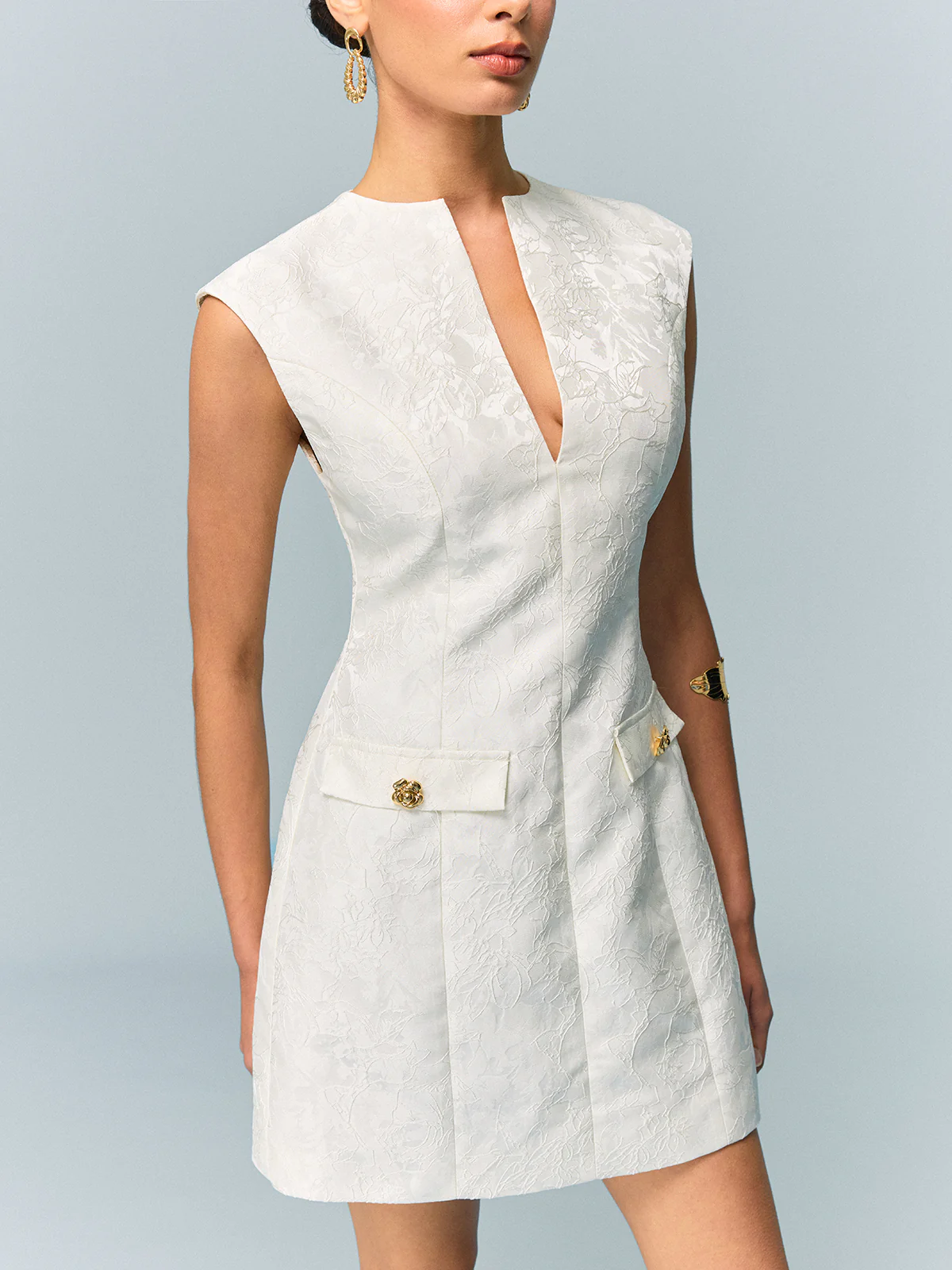 Pocketed Textured Mini Dress with Metal Button - Image 5