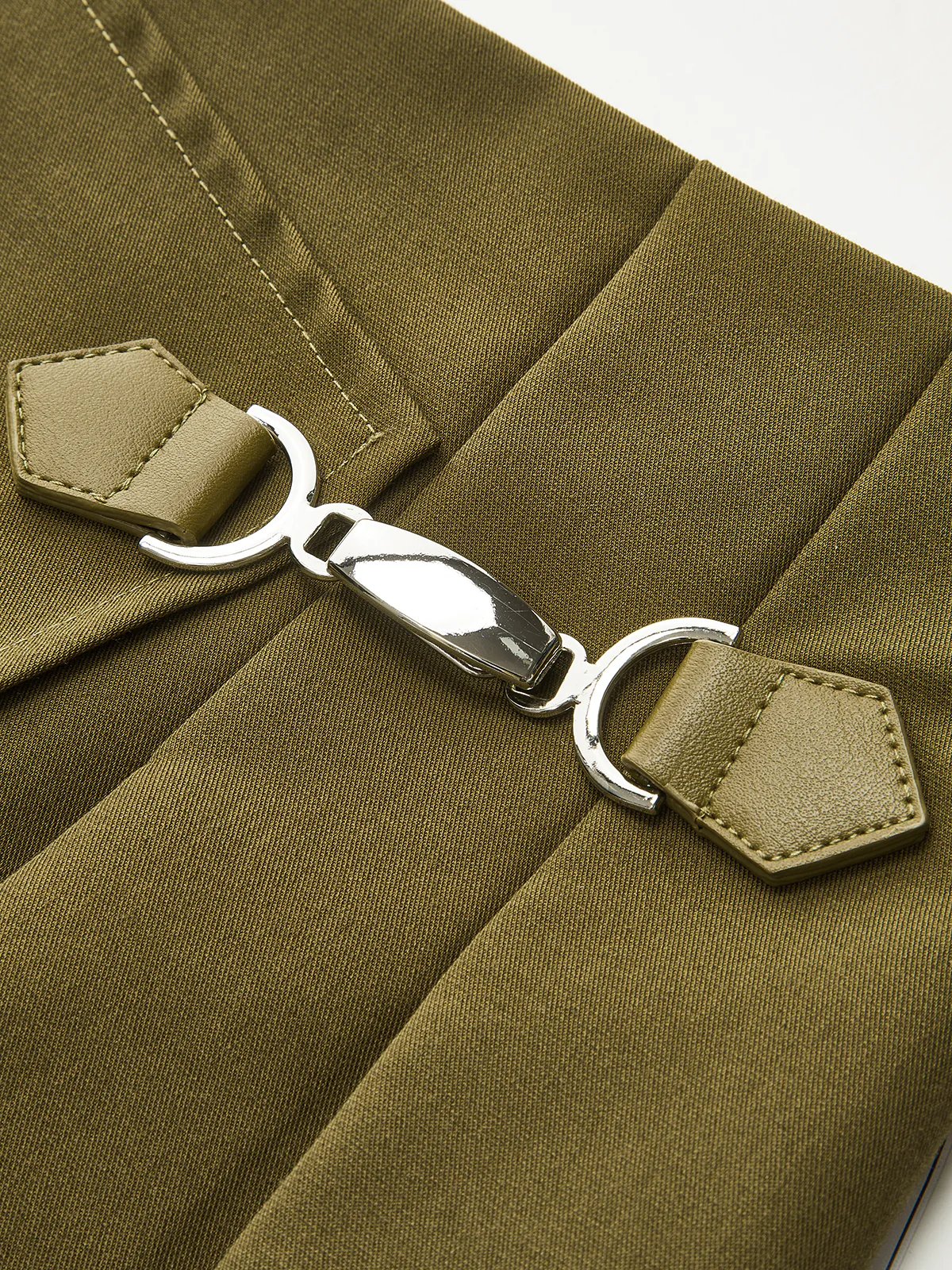 Pocketed Wrap Pleated Skirt - Image 3