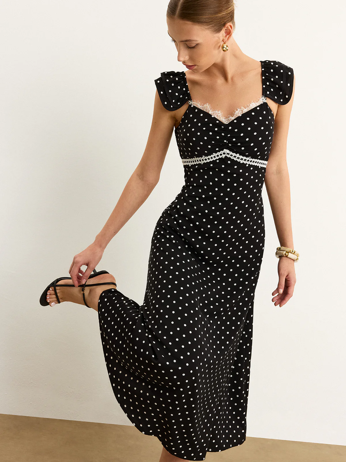 Polka Dot Lace Trim Midi Dress - Image 4