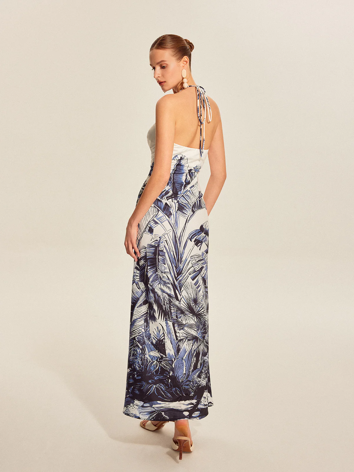 Print Tie Halter Strapless Dress - Image 6
