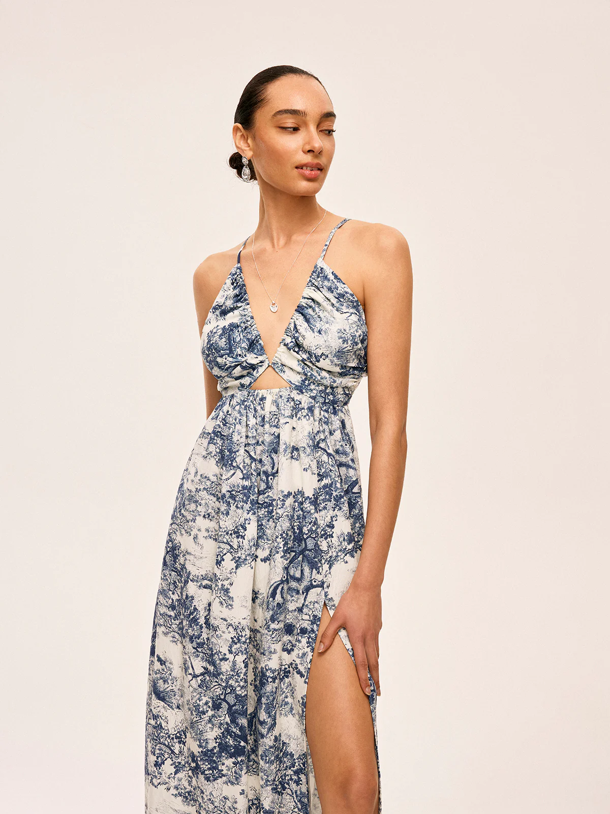 Printed Contrast Trim Knotted Spilt Dress - Image 6