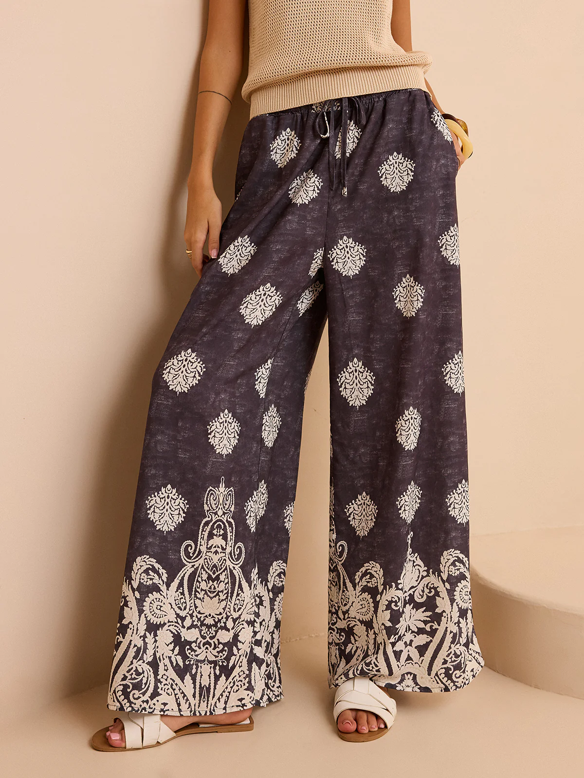 Printed Wide-Leg Pants - Image 3