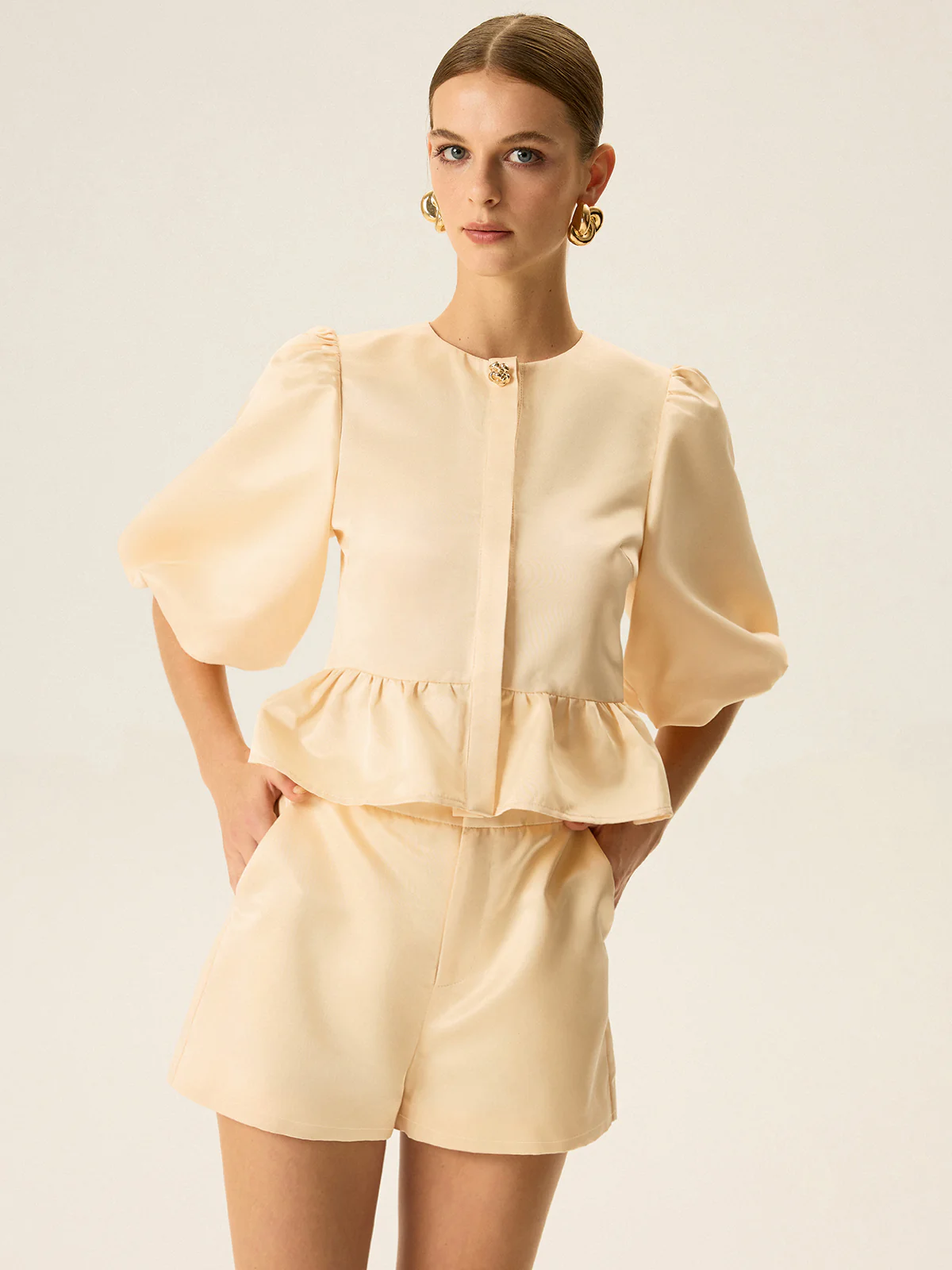Puff Sleeve Peplum Top and Shorts Set - Image 2