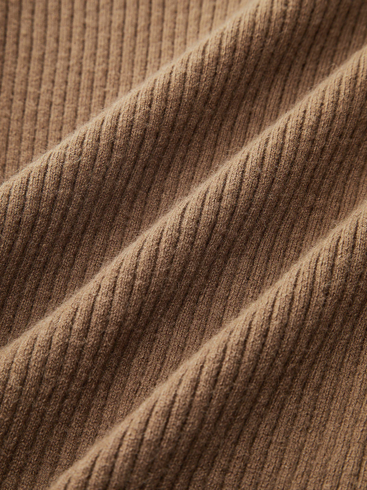 Puff Sleeve Ribbed V-Neck Cardigan - Image 4