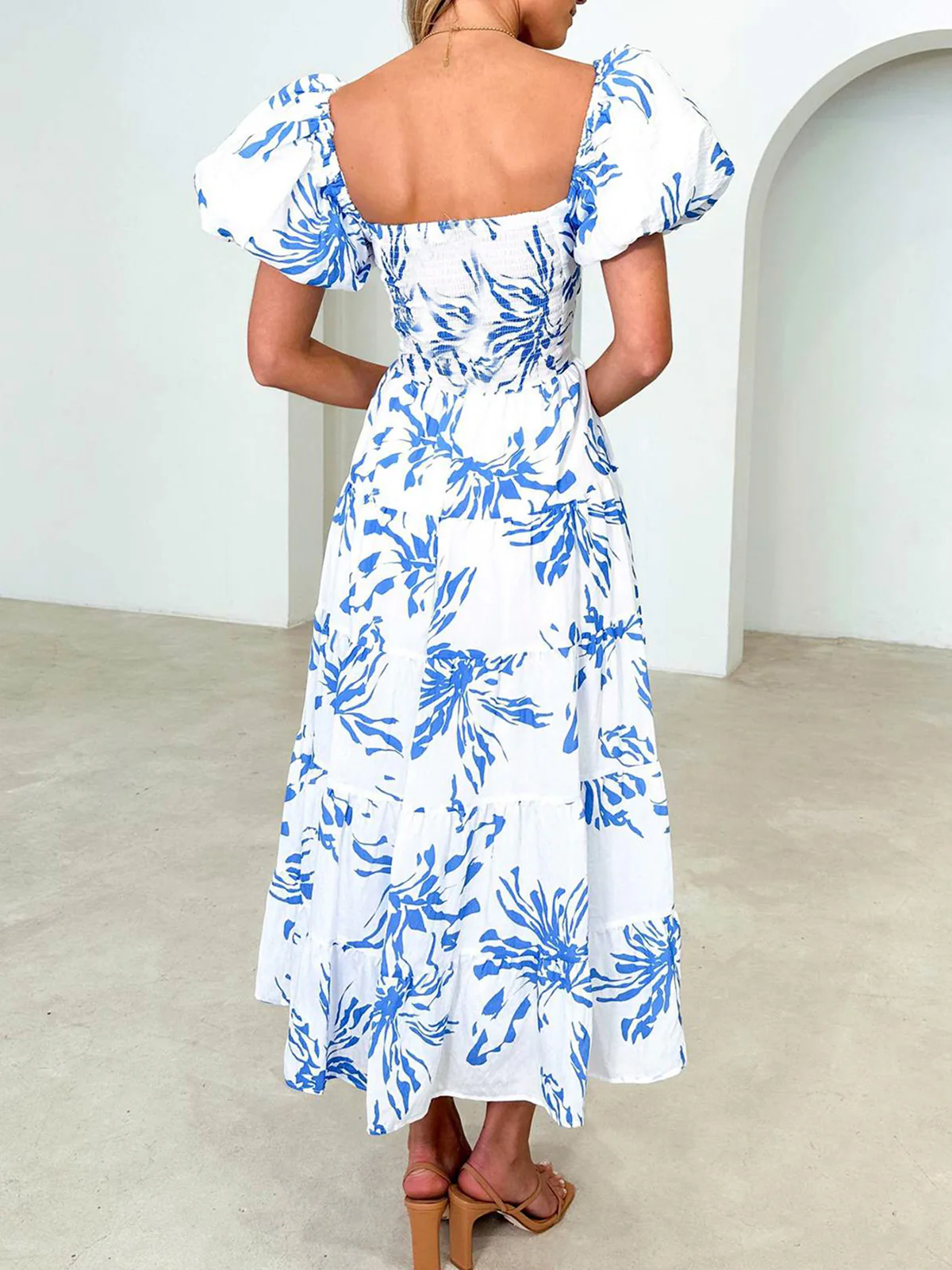 Puff Sleeve Twist Detail Midi Dress - Image 4