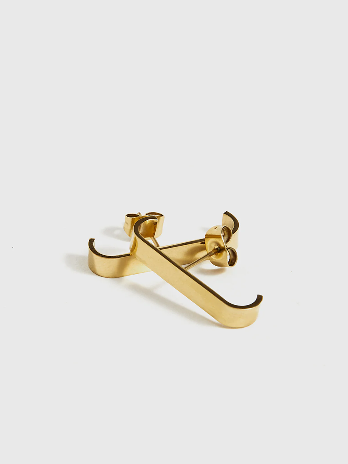 Retro E-Shape Ear Cuff - Image 4