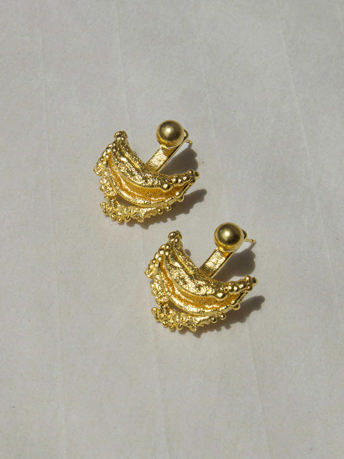 Retro Irregular Curved Stud Earrings - Image 2
