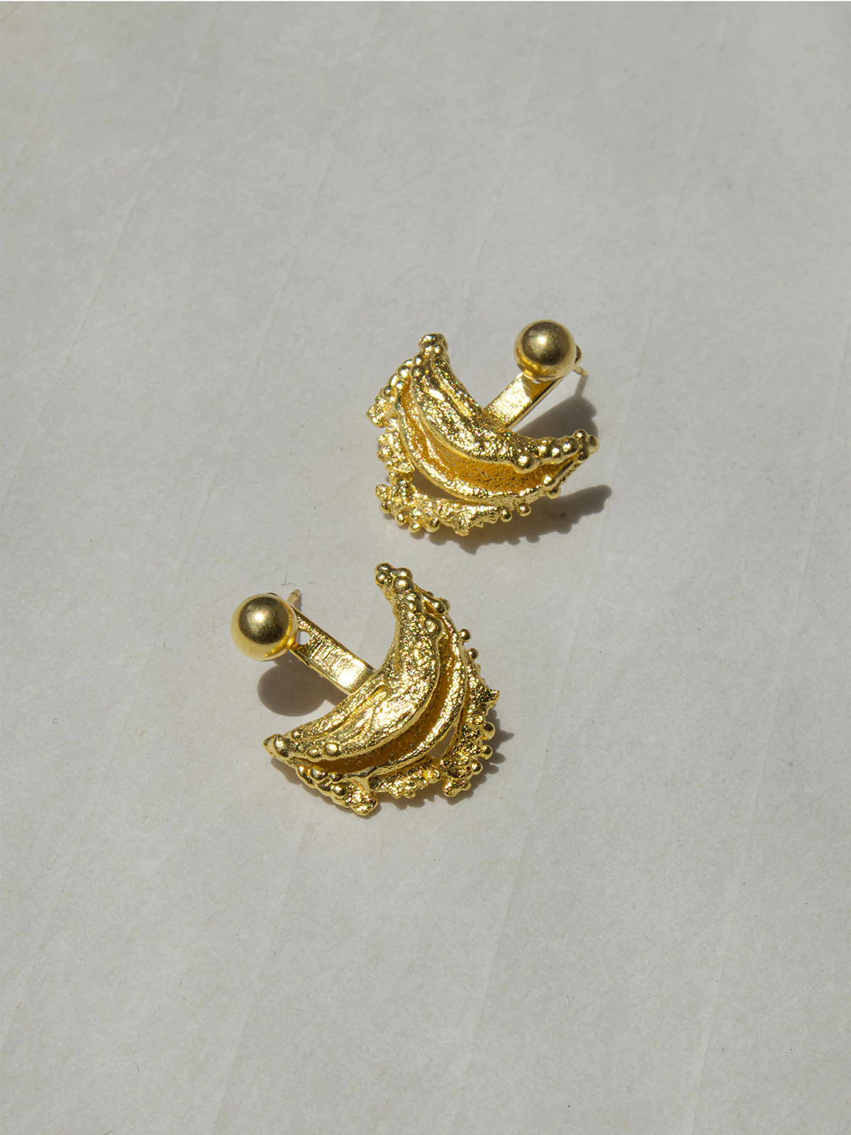 Retro Irregular Curved Stud Earrings - Image 3