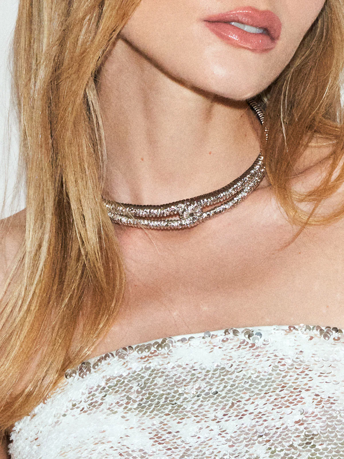 Retro Metal Twist Texture Choker - Image 3