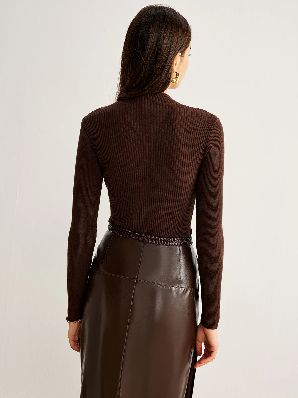 Retro Wool-Blend Panel Slim Sweater - Image 6