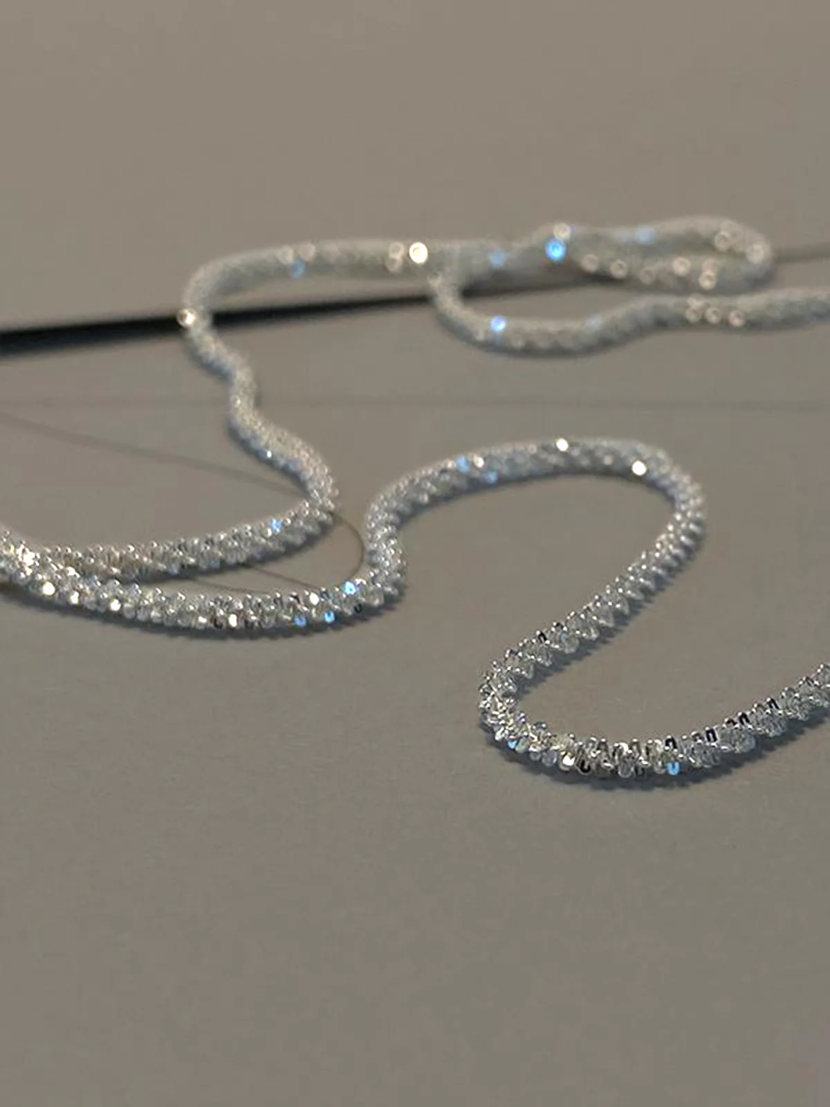 Rhinestone Decor Silver Plated Necklace - Image 3
