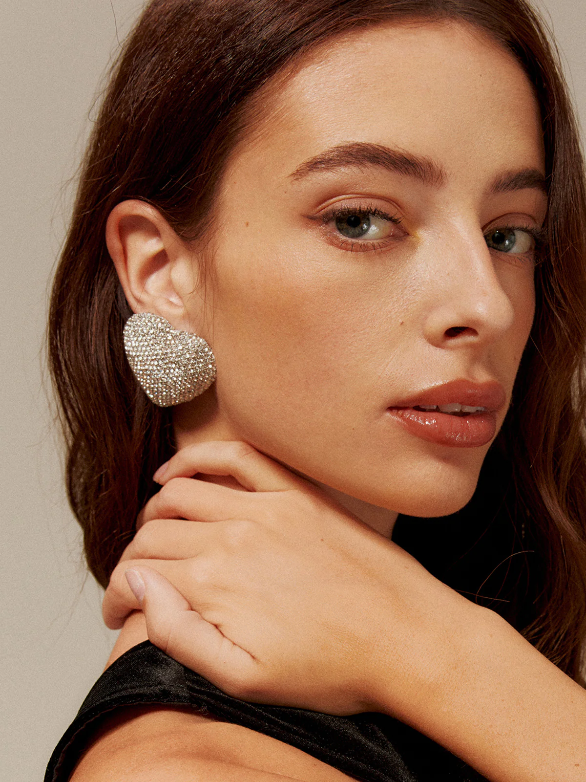 Rhinestone Heart Stud Earrings - Image 5