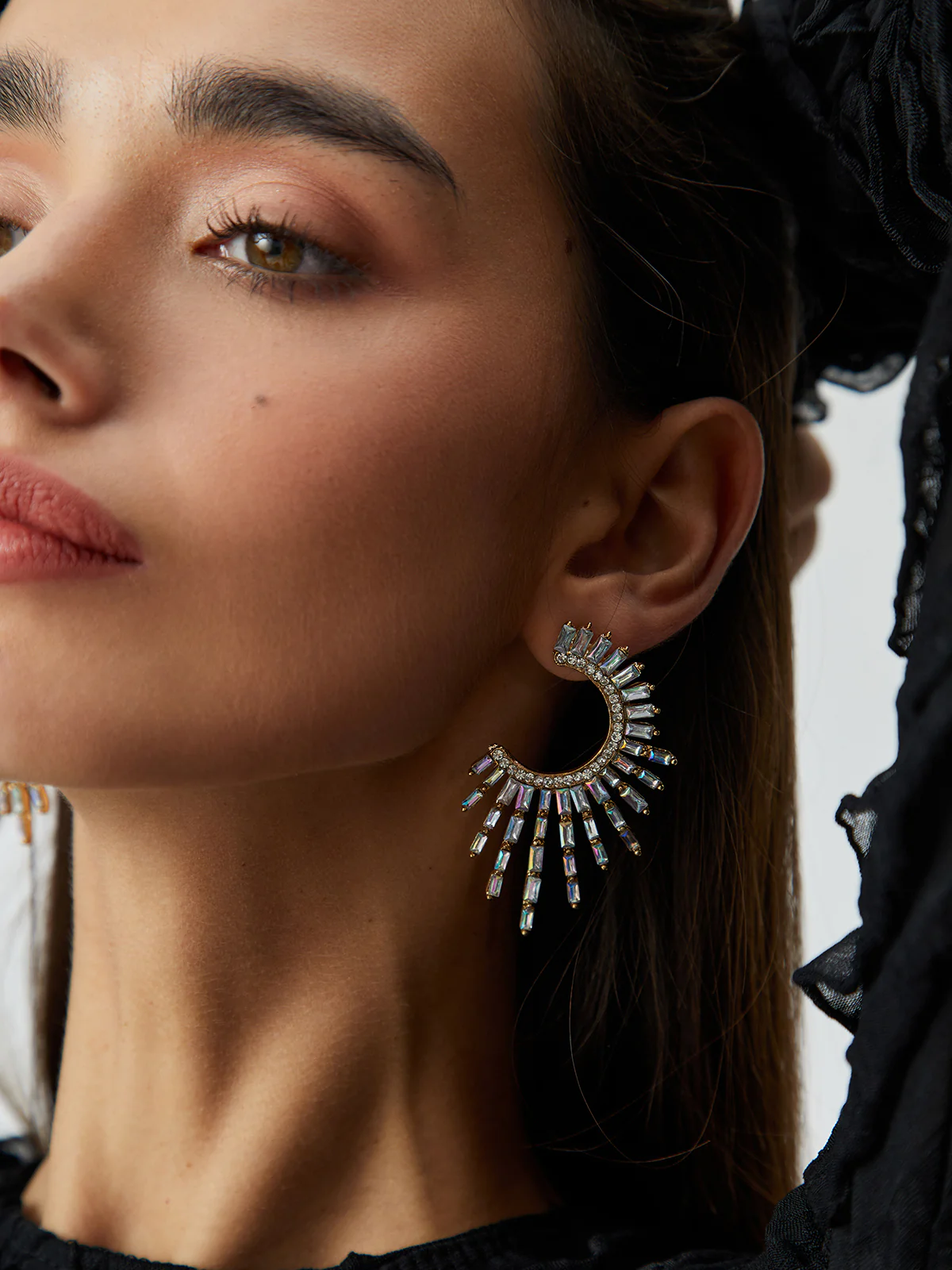 Rhinestones Sunshine Earrings - Image 5