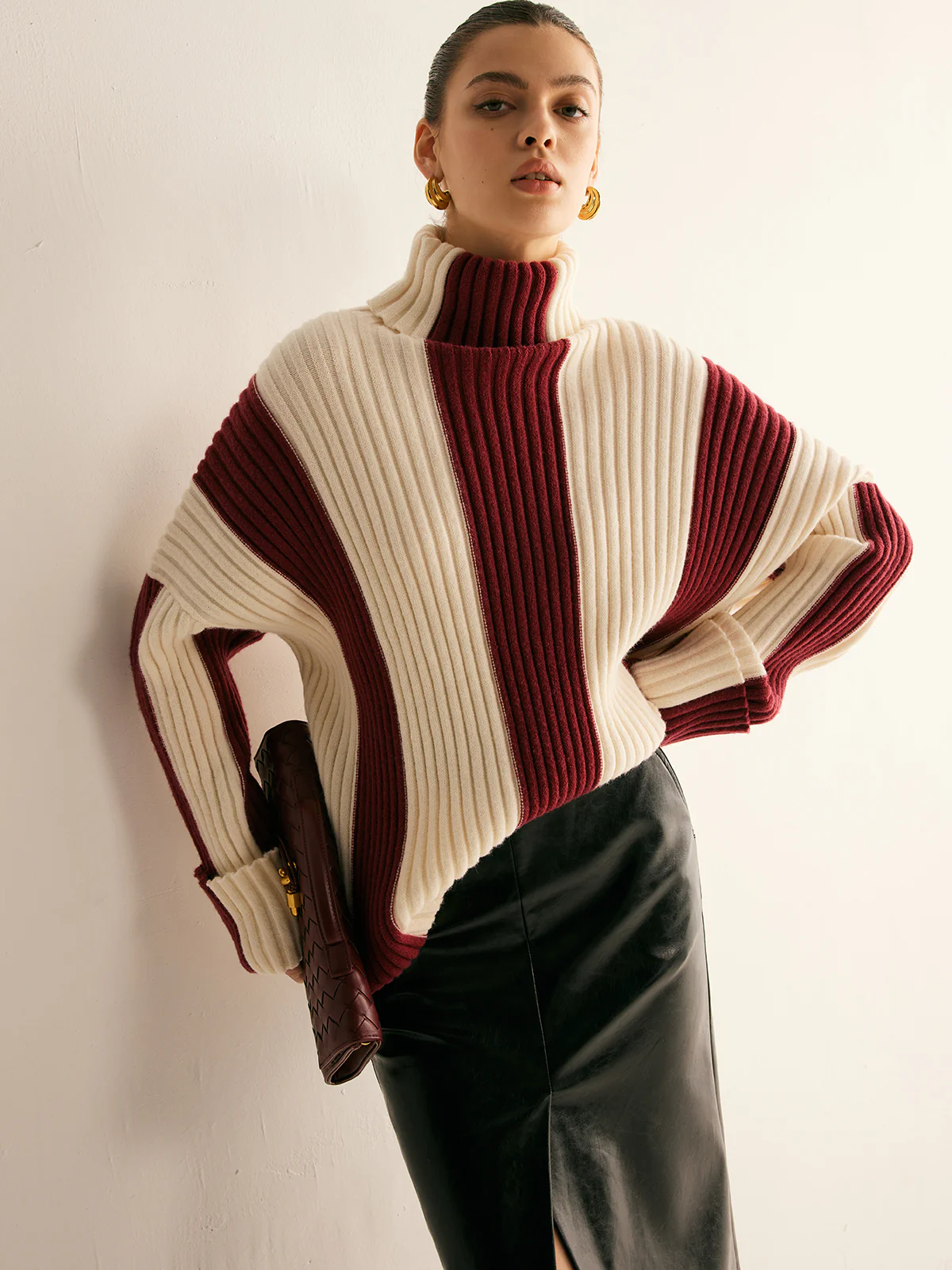 Ribbed Color Block Turtleneck Sweater - Image 2