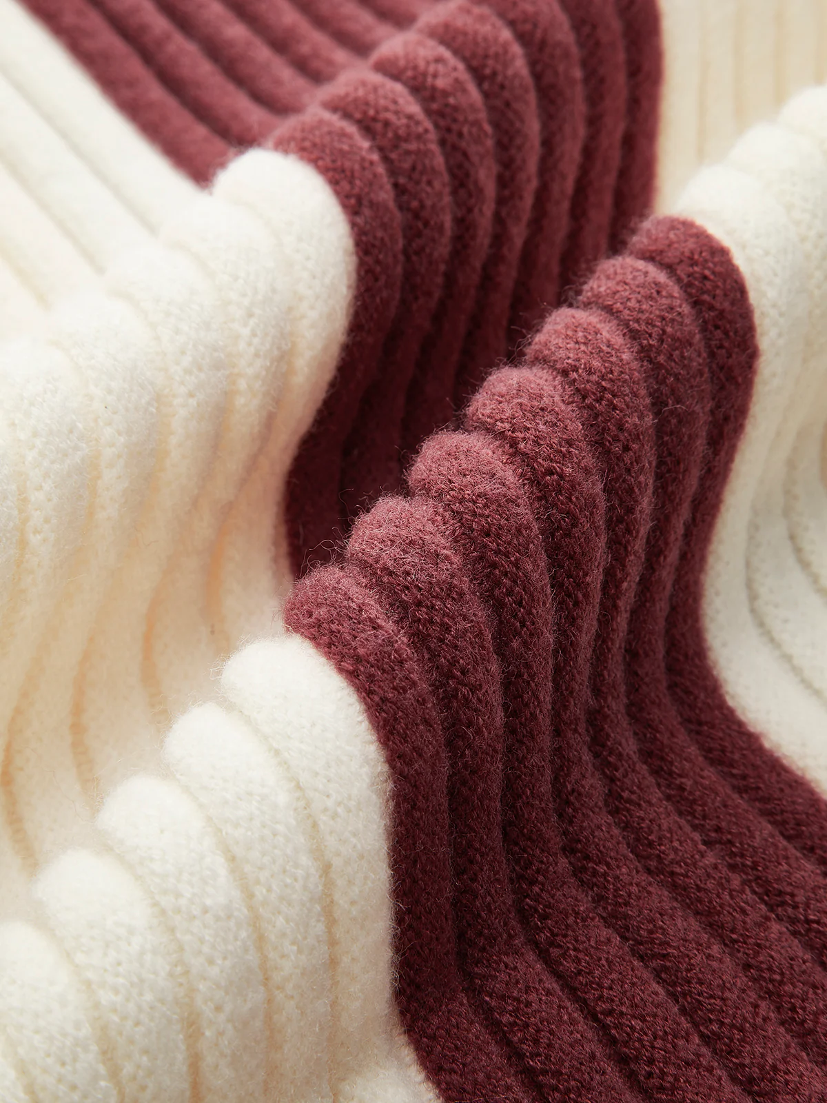 Ribbed Color Block Turtleneck Sweater - Image 7