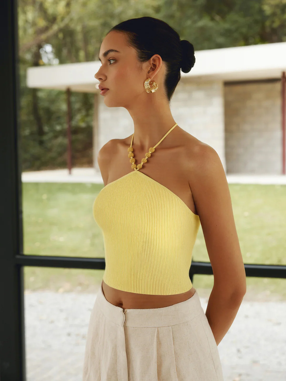 Ribbed Knit Halter Crop Top - Image 2