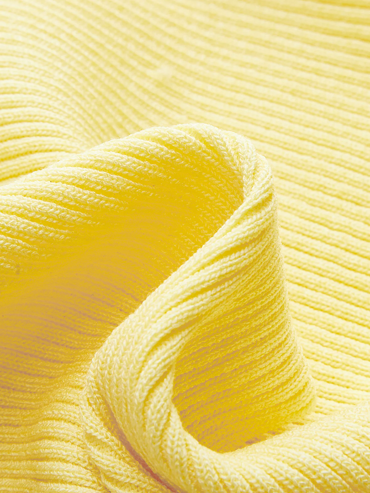 Ribbed Knit Halter Crop Top - Image 8