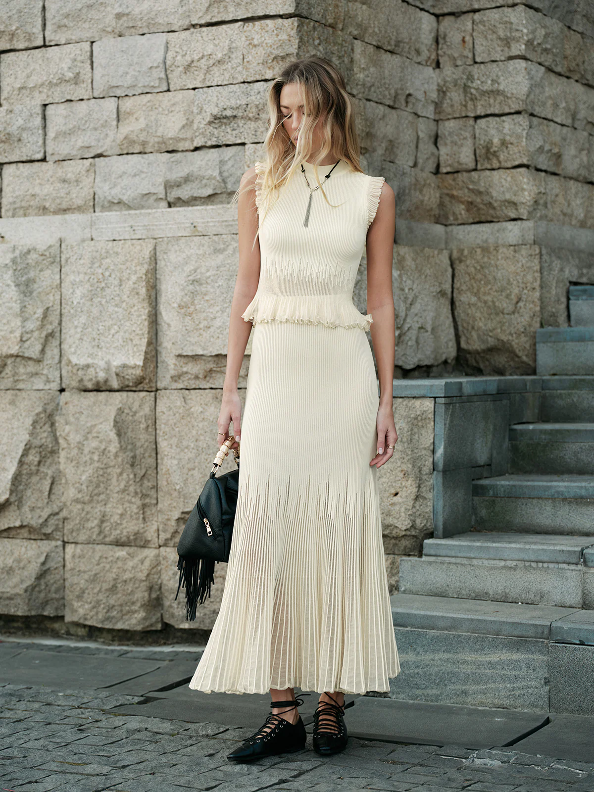 Ribbed Knit Ruffle Top - Image 4