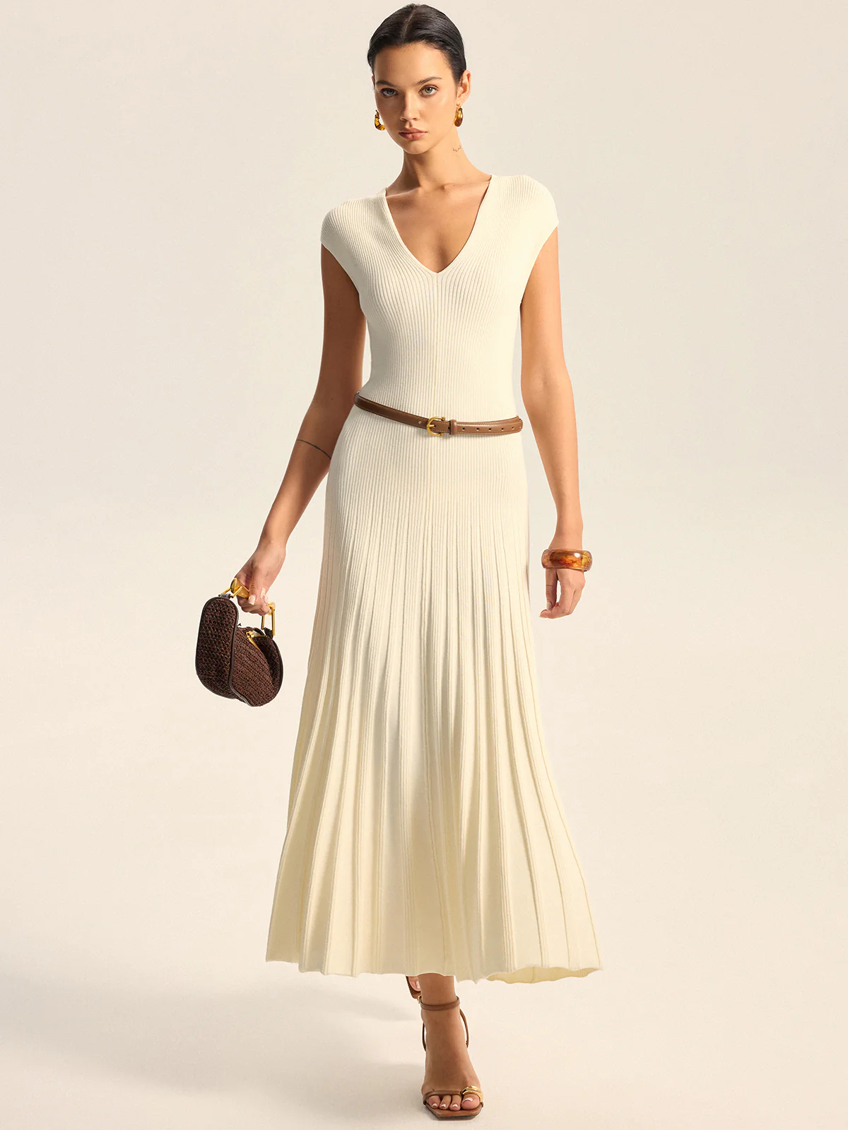 Ribbed Knit V-Neck Midi Dress Without Belt - Image 5